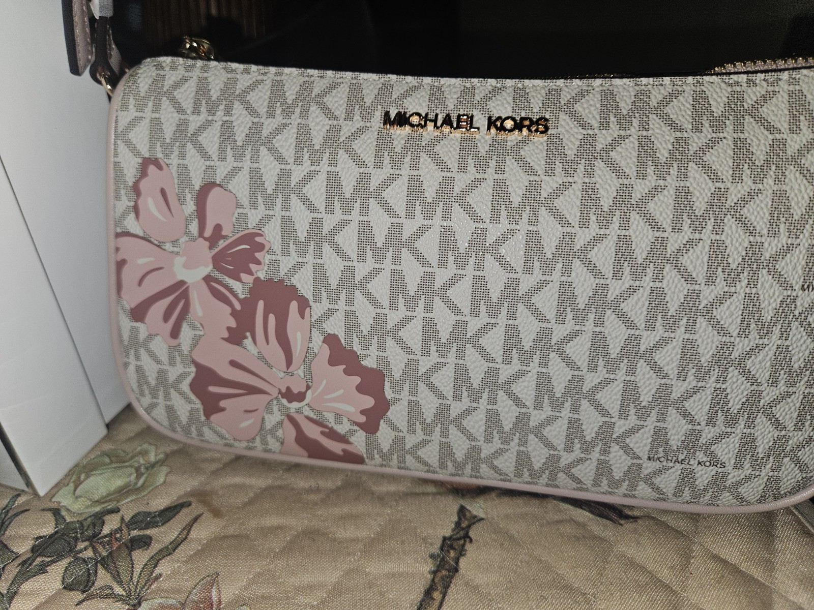MICHAEL KORS Jet Set Floral Stamp MK Logo Soft Pink Md Pouchette w/GIFT BOX$158