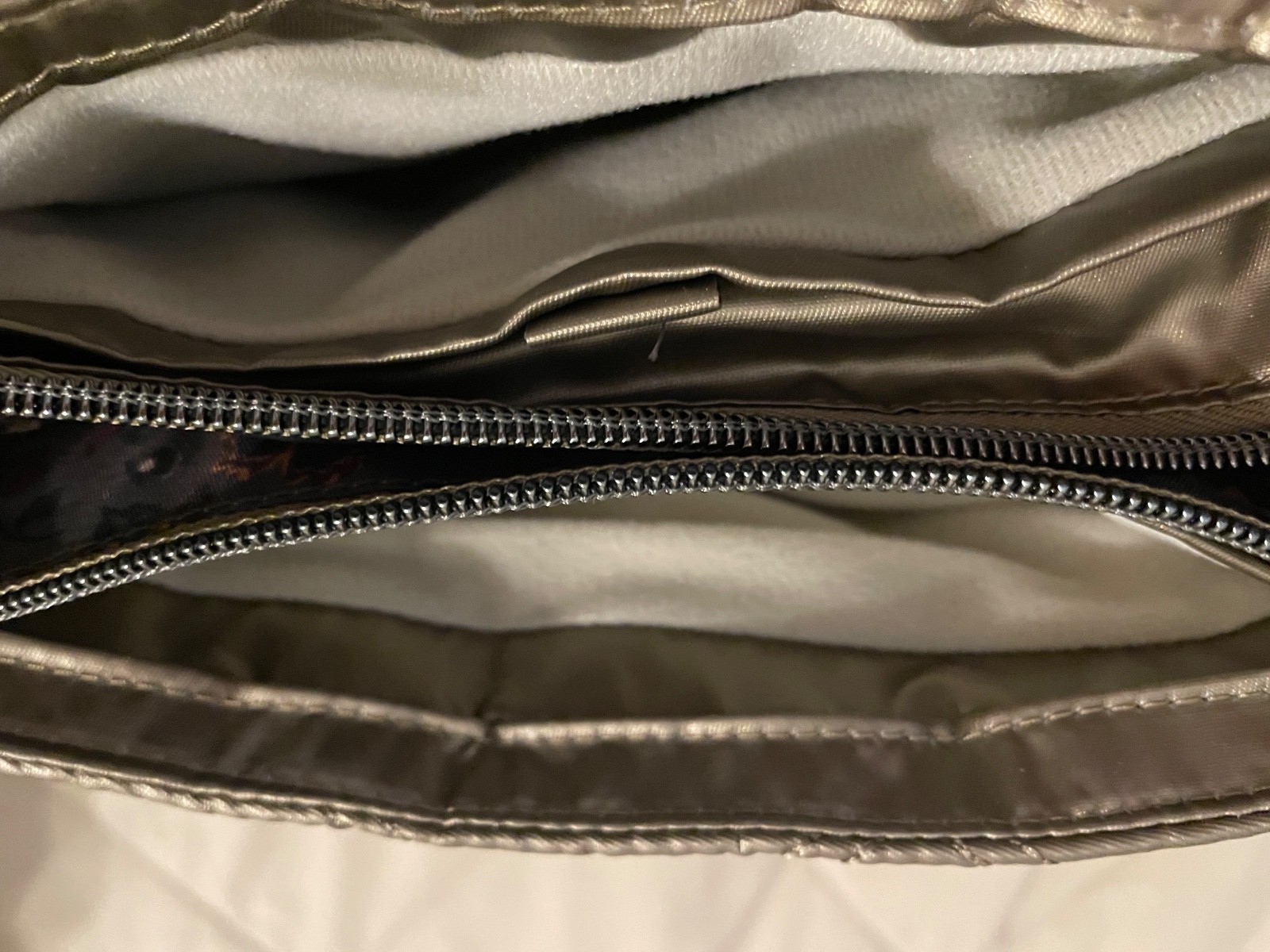 Lug Dazzle SE Convertible Crossbody Bag Magnet/Zip Metallic Walnut RFID