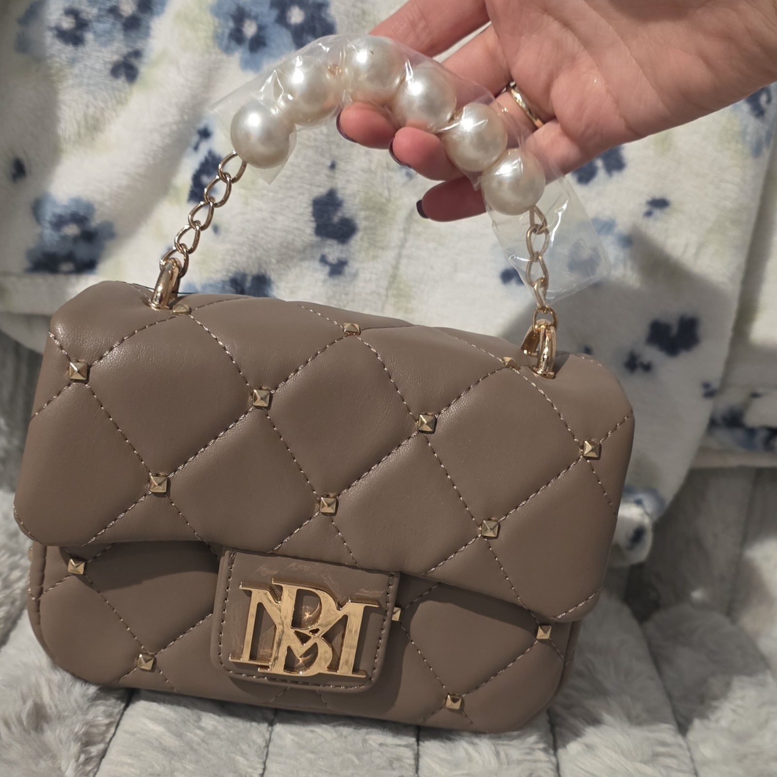 Badgley Mischka Taupe Quilted Crossbody Pearl Studded Top Handle Chain Snap
