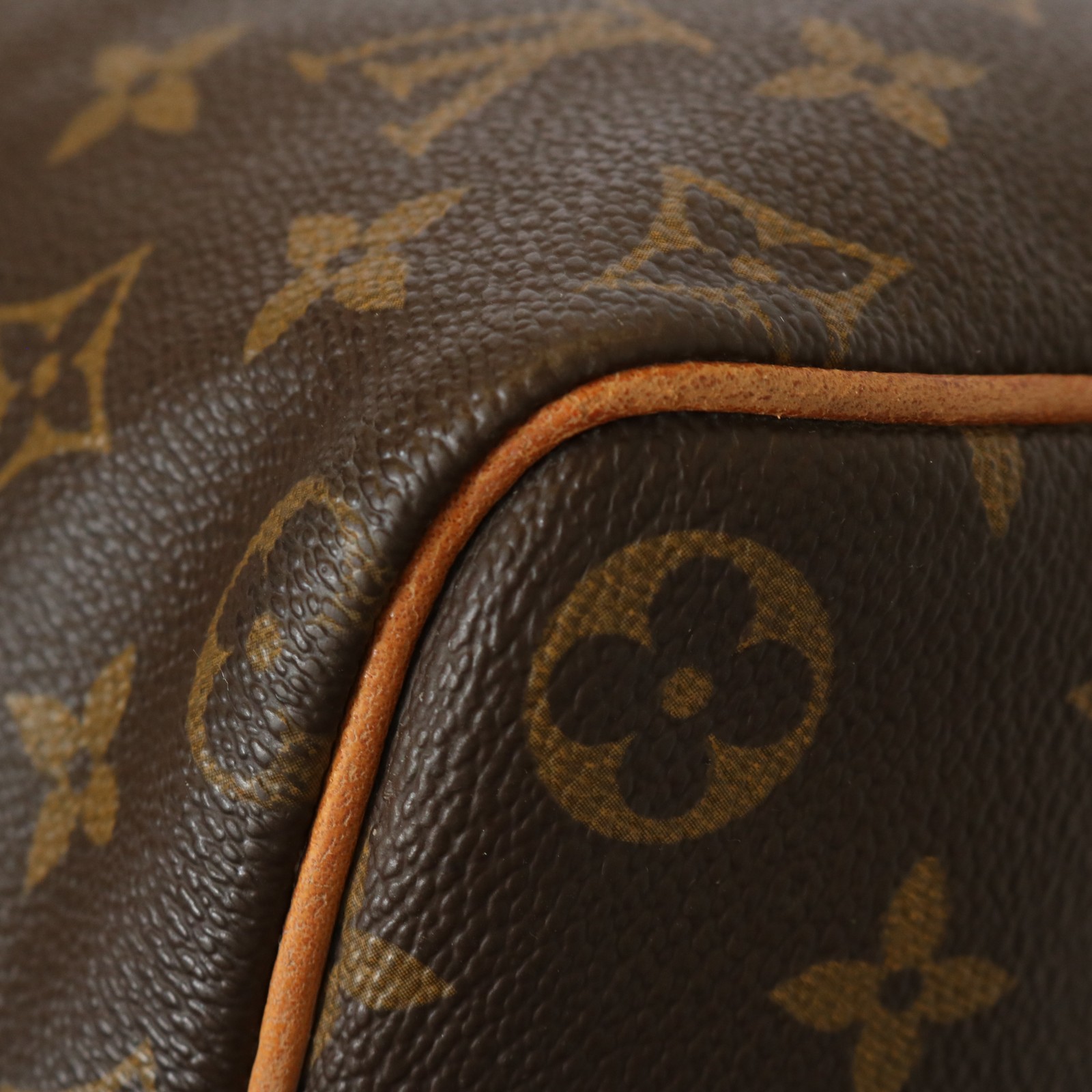 Authentic Louis Vuitton M41522 Speedy 40 Brown Monogram Handbag Serial SA854