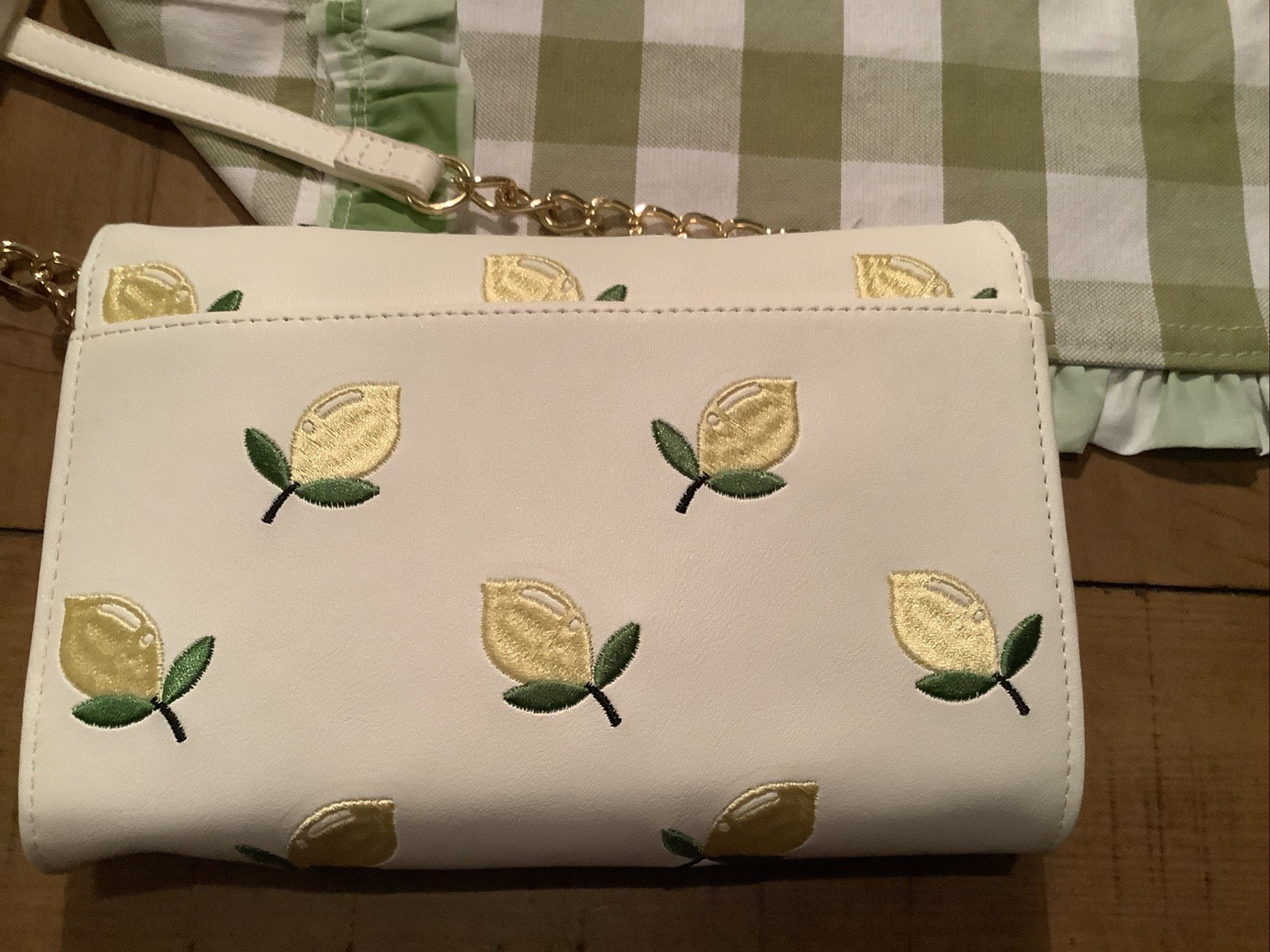 BETSY JOHNSON-XOSYB-L- LEMON CROSSBODY- NEW WITH TAGS