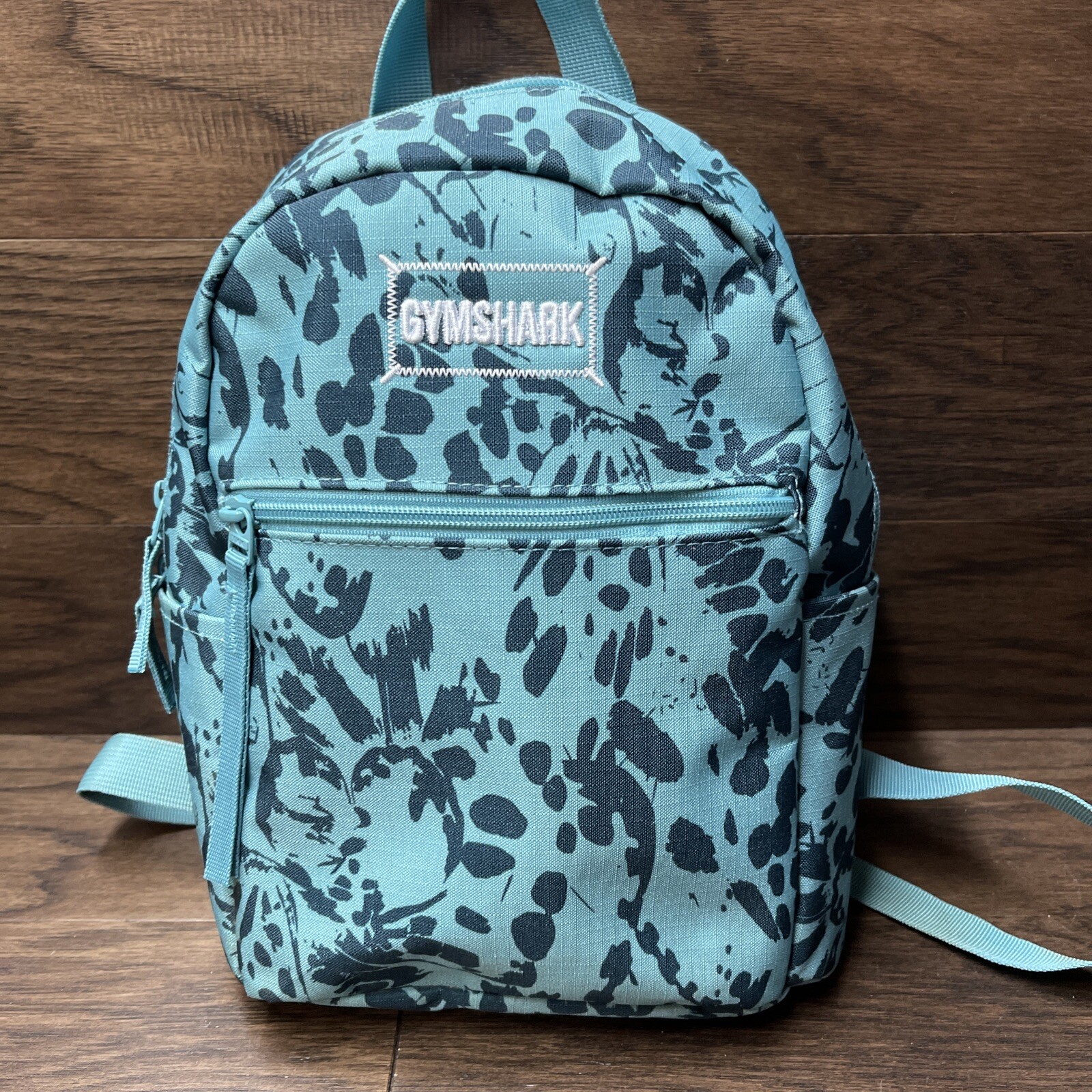 Gymshark Teal Abstract Backpack 12″H x 10″W x 4″D Zip