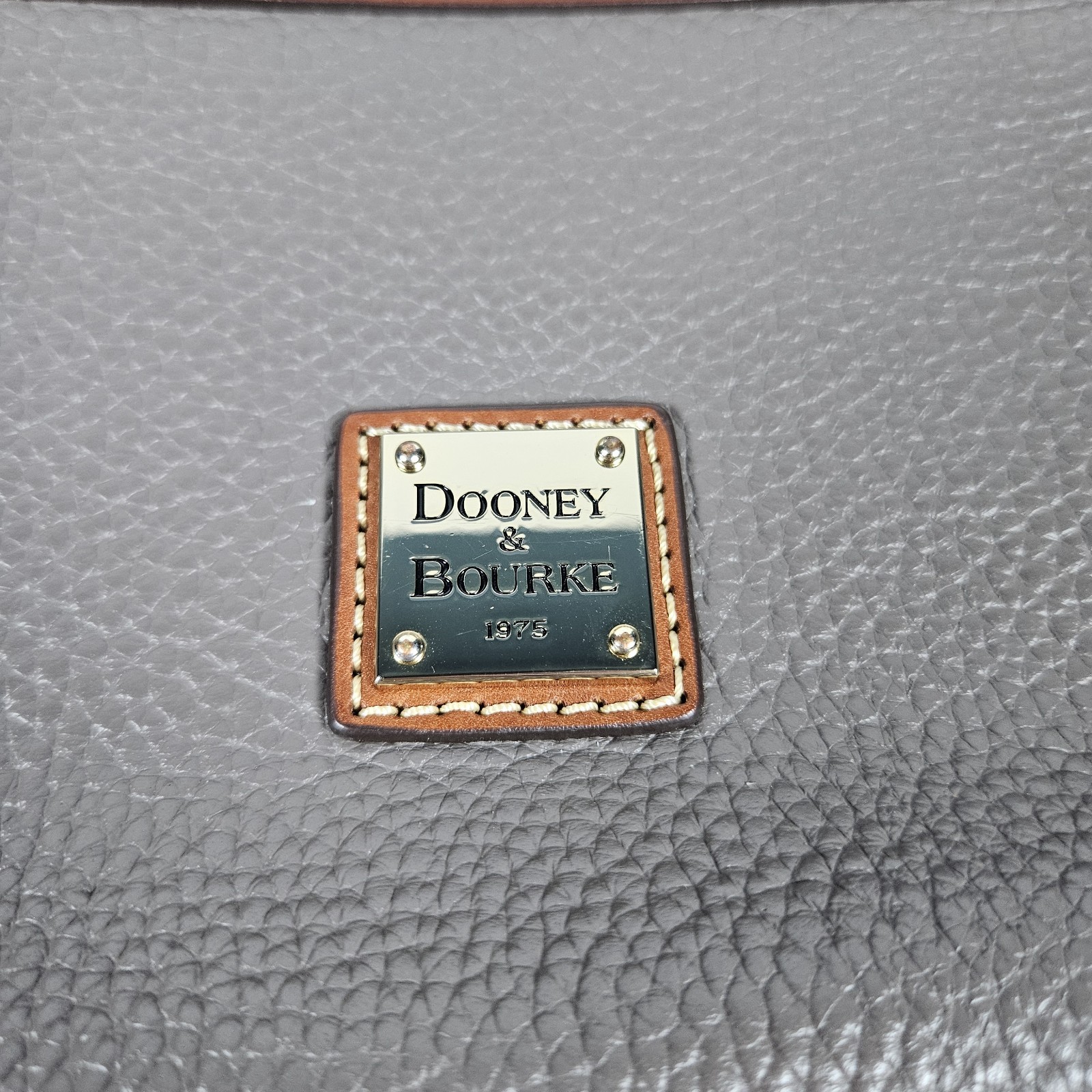 Dooney & Bourke Pebble Grain Leather Crossbody Purse