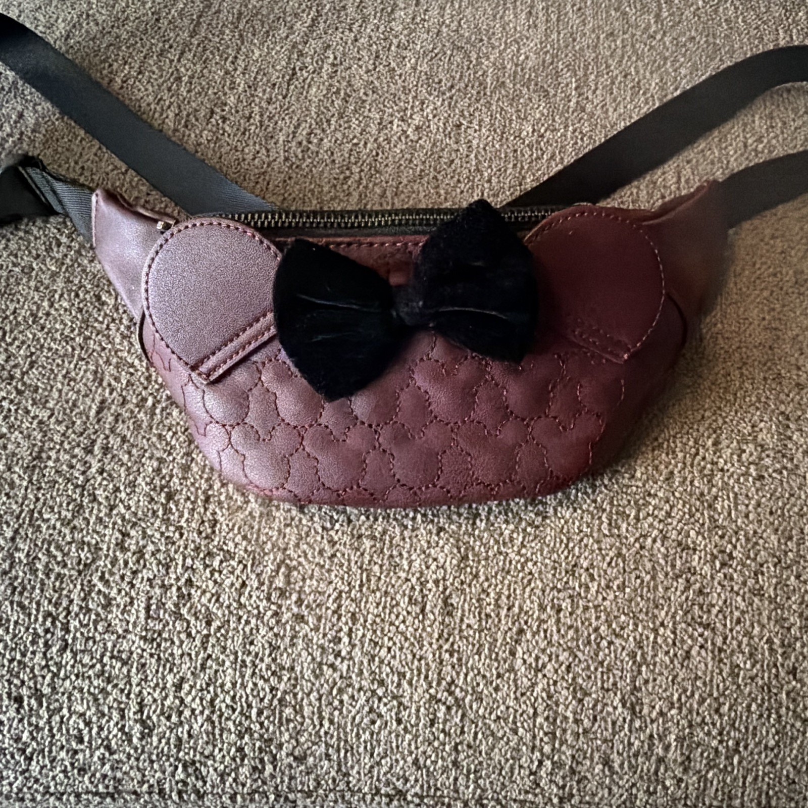 Women’s Burgundy & Black Quilted Belt Bag Fanny Pack w/ Bow, Zip, Lined