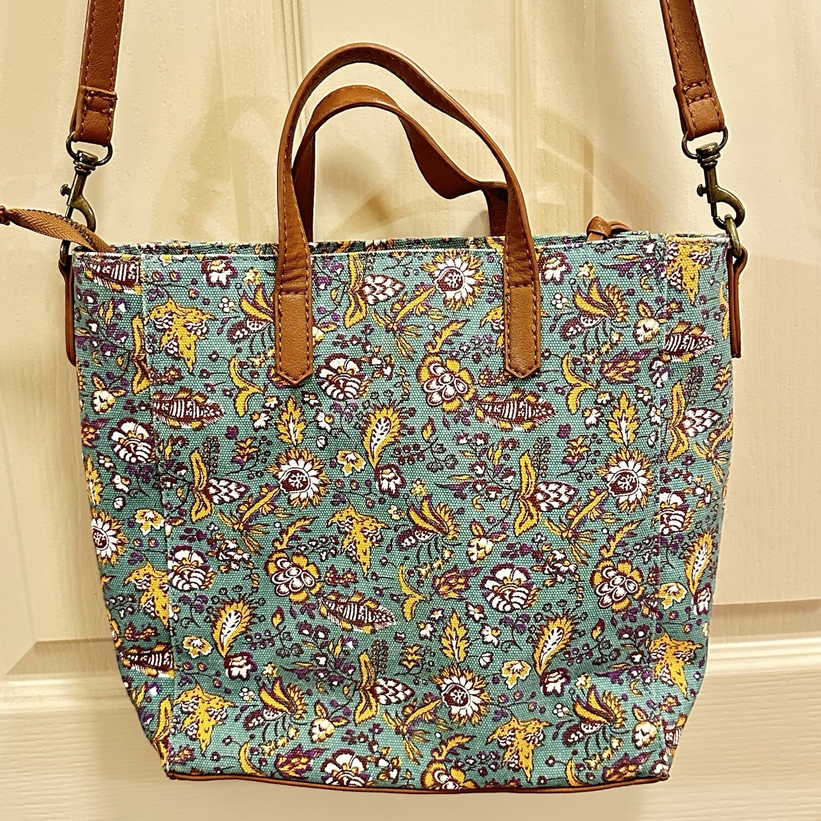 Universal Thread Floral Crossbody Purse With Double Handles 13 X 11 Inch