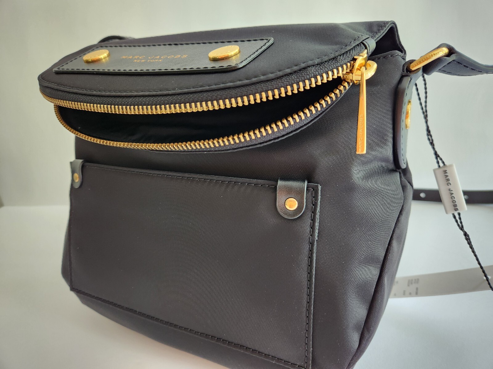 Marc Jacobs Preppy Nylon Mini Messenger Bag BLACK #M0012909