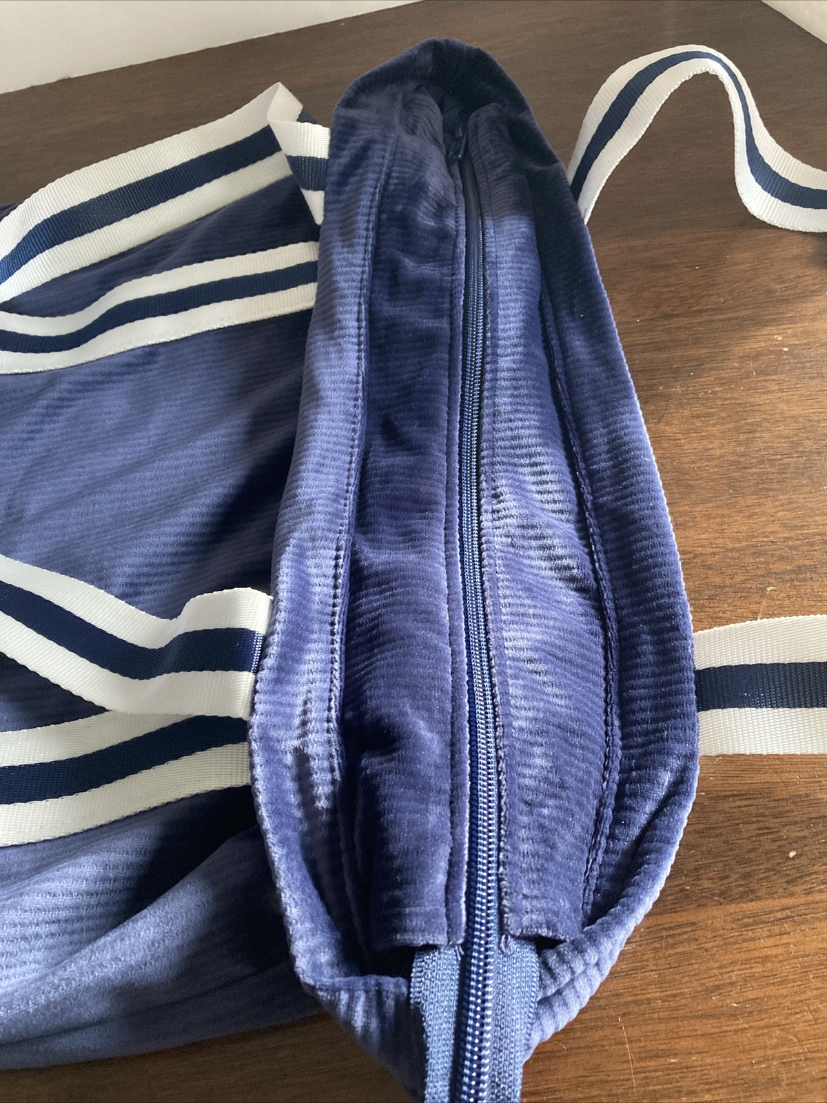 Victoria Secret PINK Tote Bag Velvet Navy Blue White Stripe ZipUp Closure Ribbed