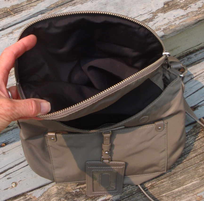 MARC JACOBS NEW YORK Preppy Natasha Nylon Crossbody Handbag Quartz Grey Lightwei