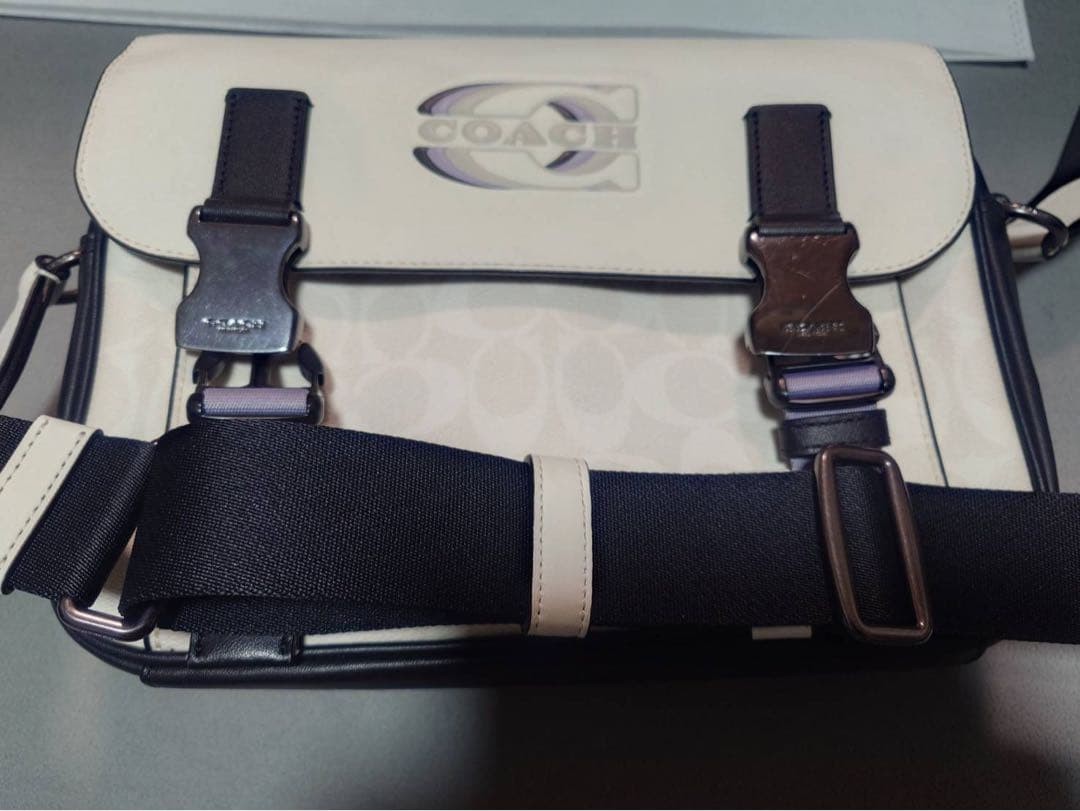 COACH Shoulder Bag White and Black
