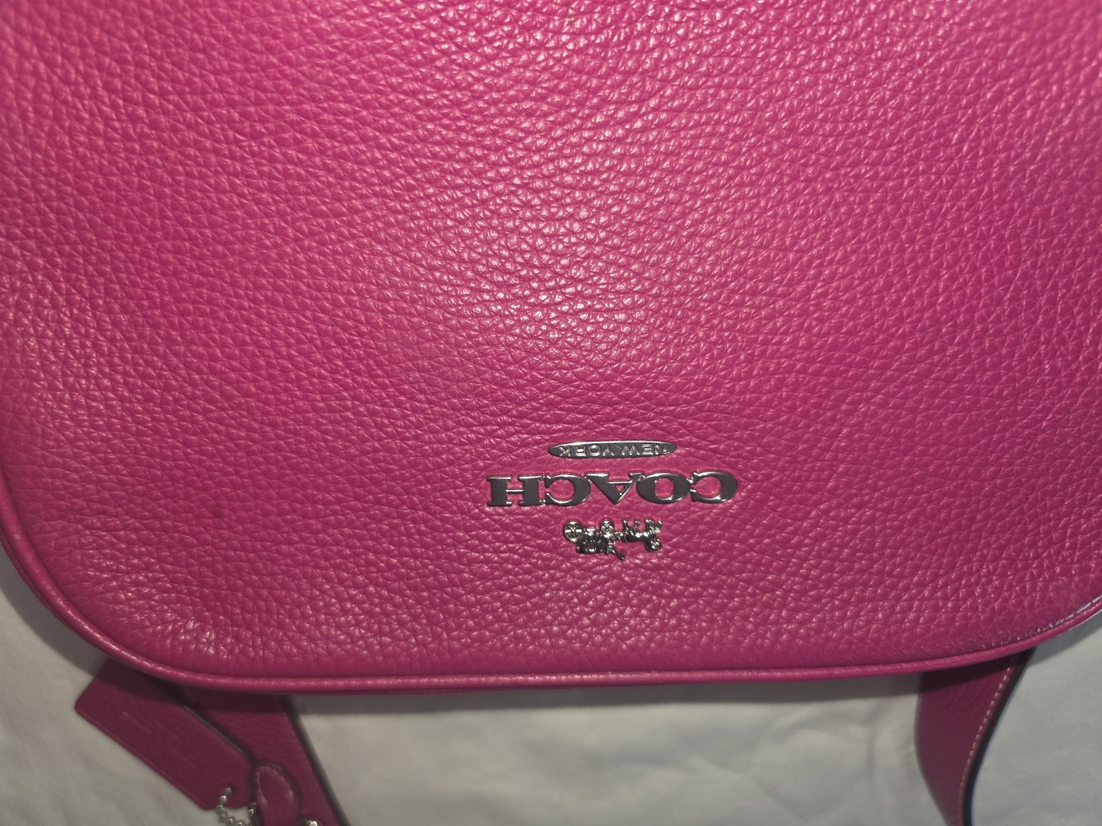 Coach CA207 Fushia Pebble Leather Medium Large Zip Camera Crossbody Bag Jamie