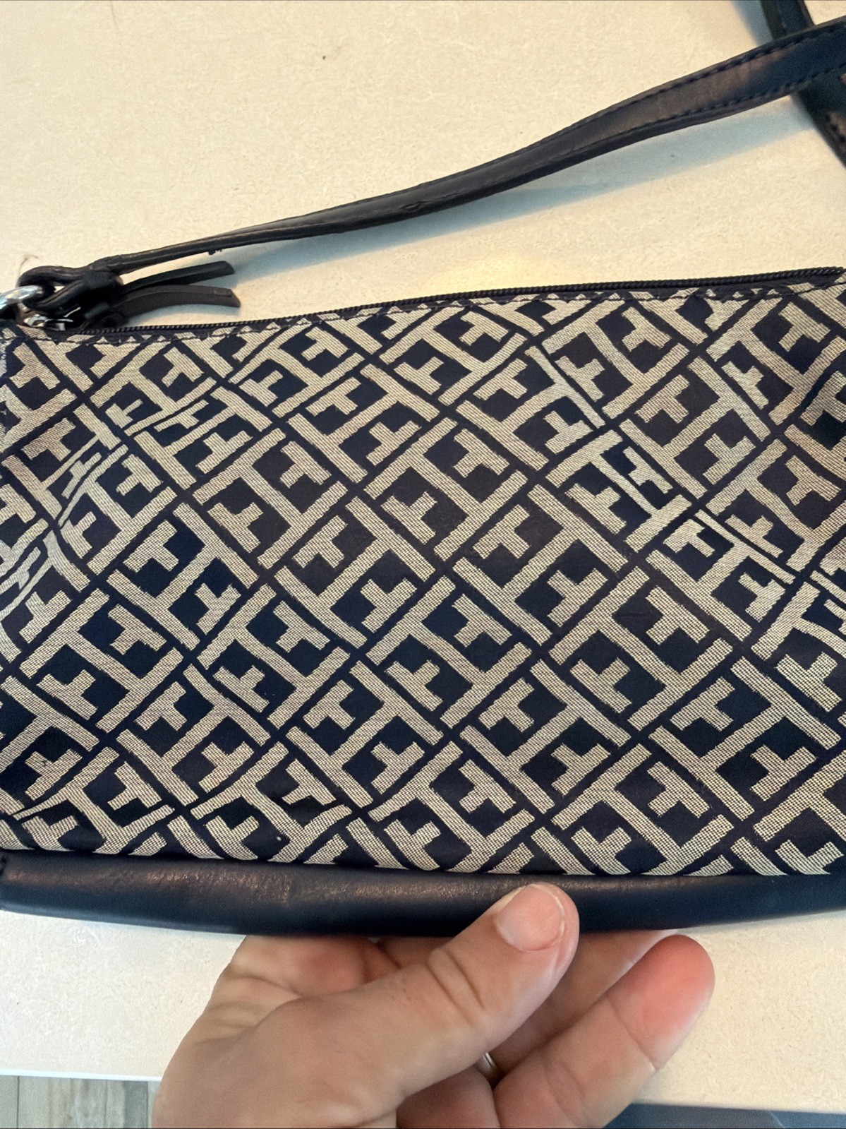 Tommy Hilfiger Navy Shoulder Bag