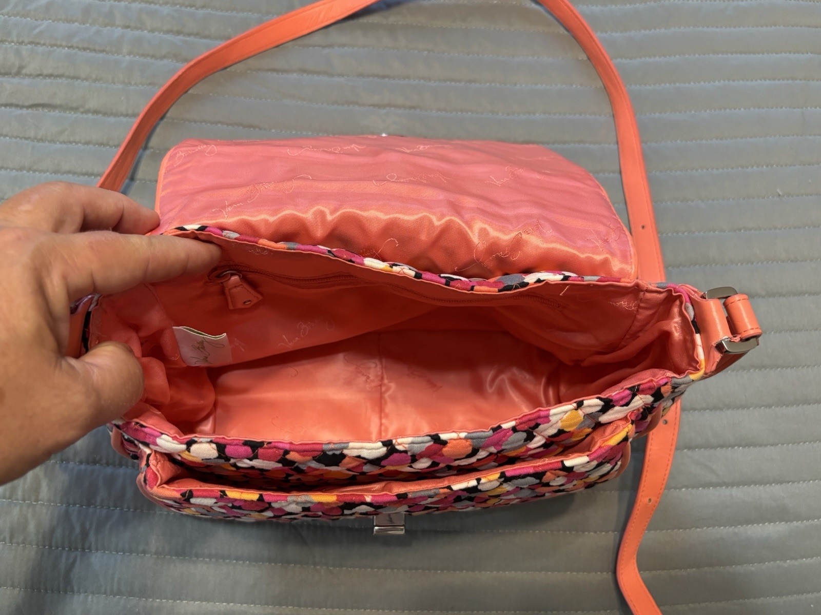 Vera Bradley Pixie Confetti Turnlock Crossbody Purse w/ Convertible Strap Length