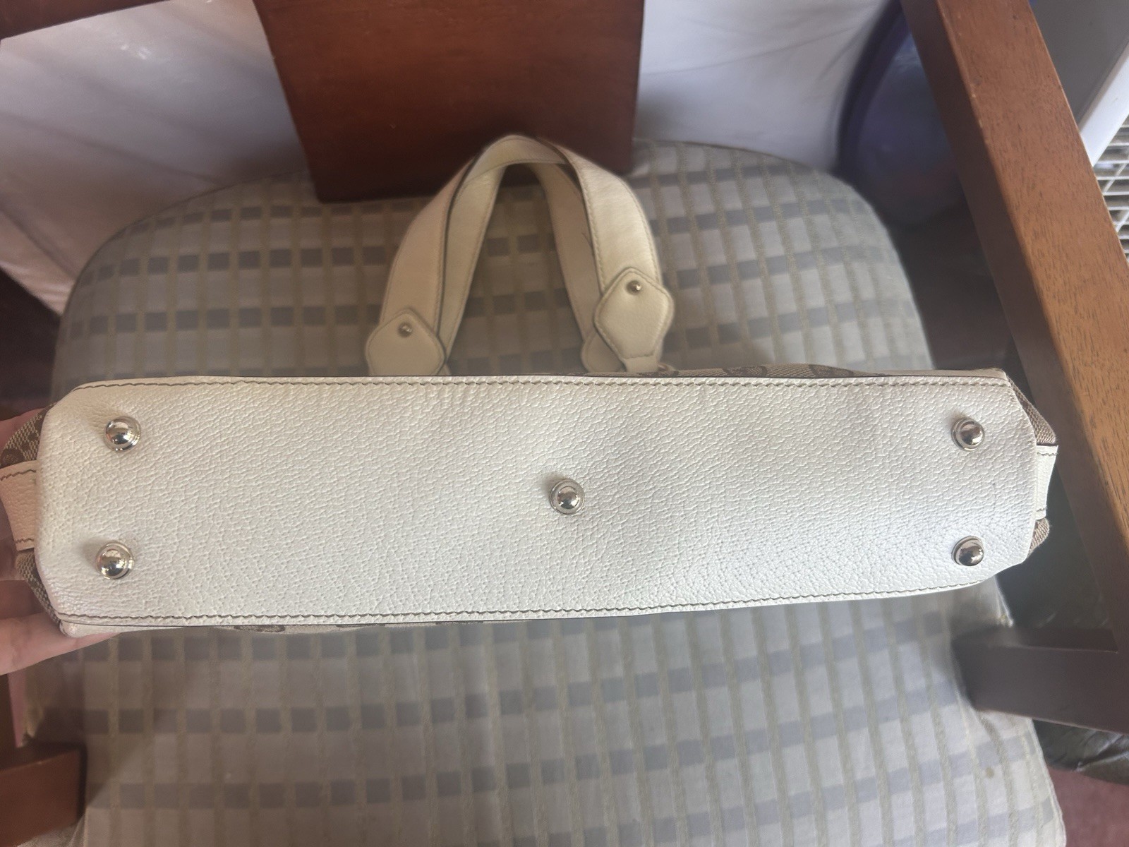 Gucci GG Pattern Satchel Top Handle Bag Beige Brown White Zip Double Handles