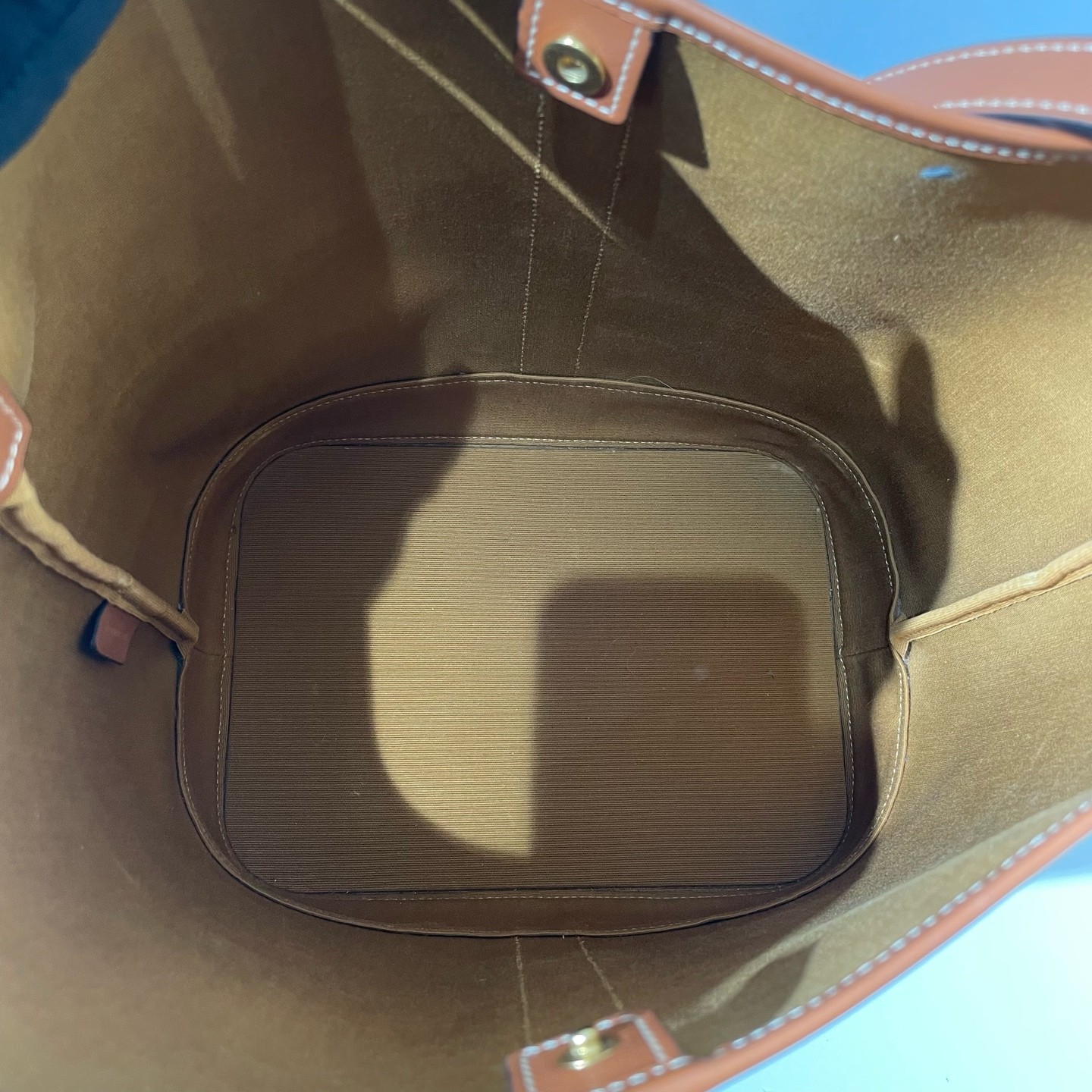 Celine Triomphe Bucket Bag Mediun Brown Black Triomphe (ac071226a6r)