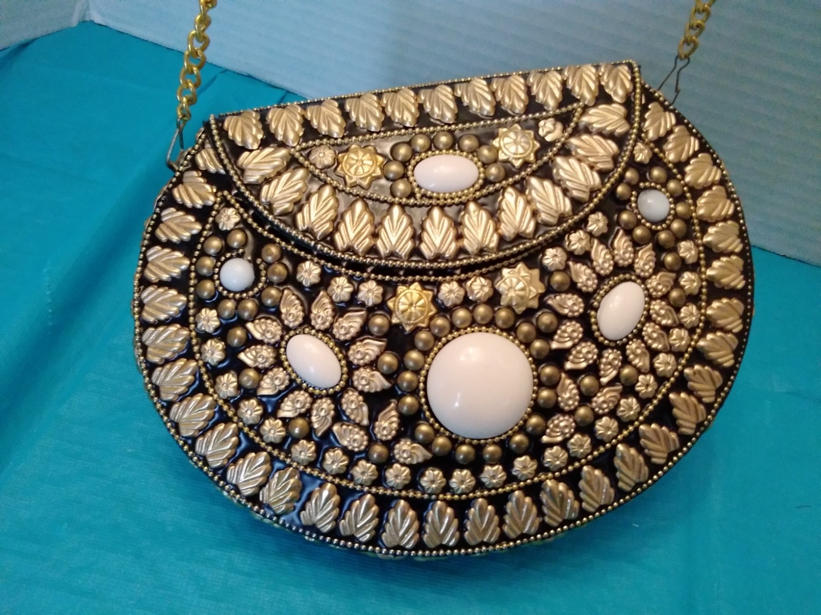 Beaded Mosaic Handbag Purse Bag Metal Hard Shell Clutch Ethnic Gold Black Strap