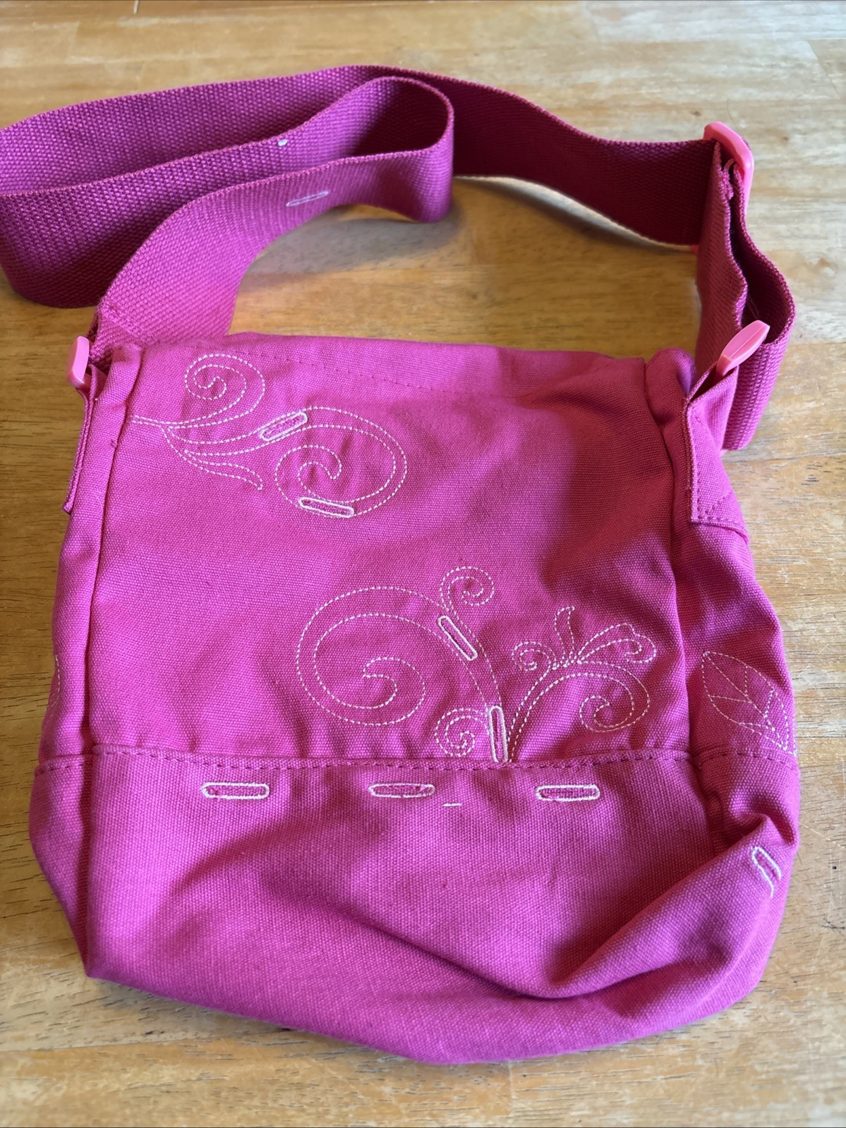 American Girl Crossbody Bag Purse Hot Pink 2015 Embroidered Adjustable Strap