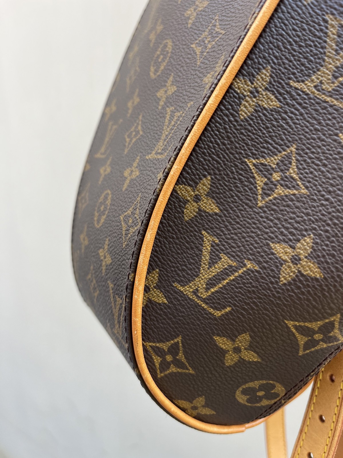 Louis Vuitton Ellipse Sac a Dos M51125 Monogram Canvas Backpack
