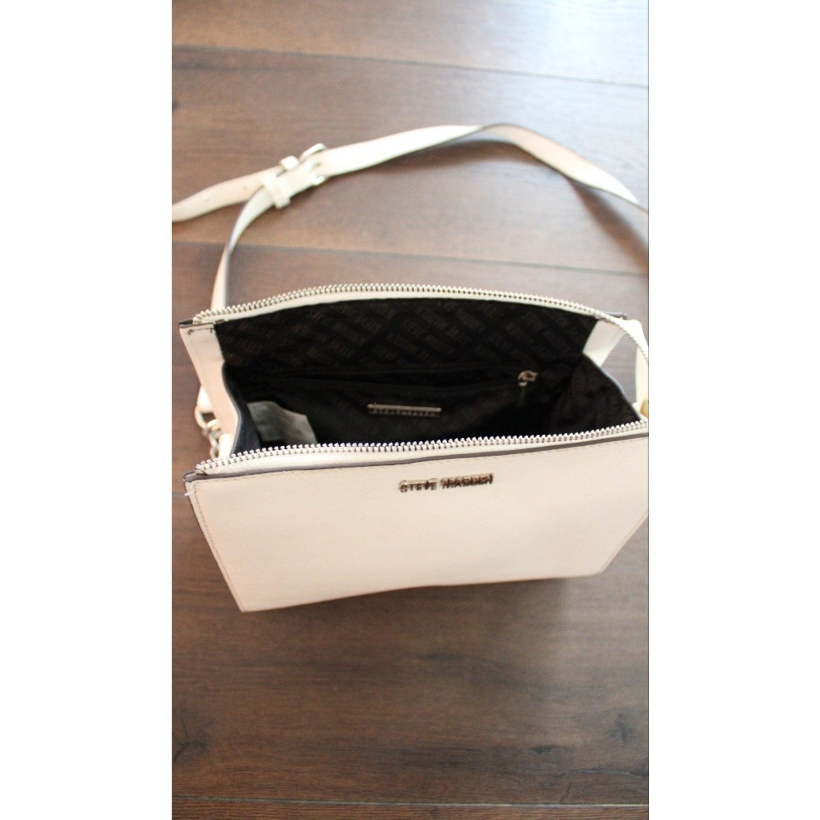 Steve Madden Cream Crossbody Bag