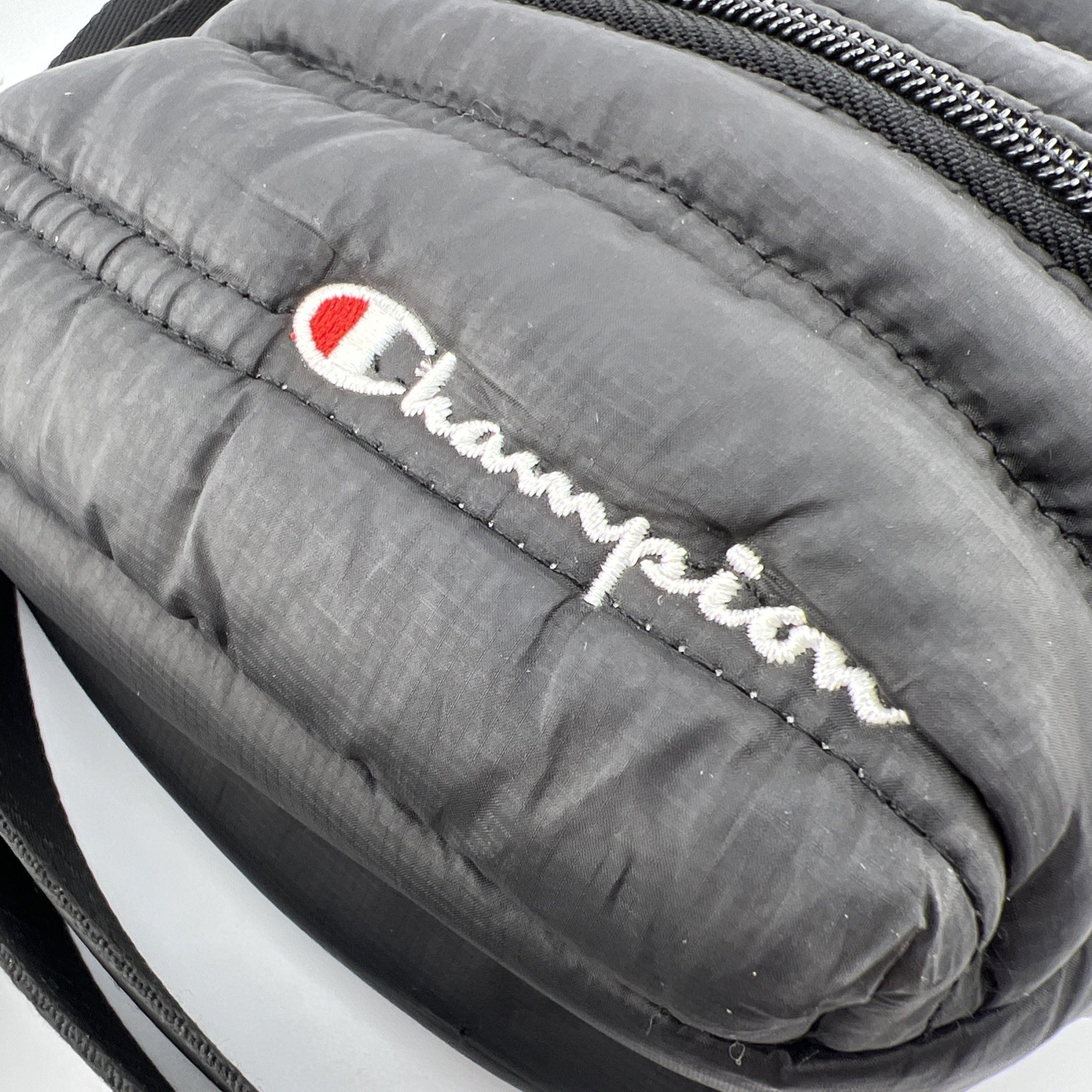 Champion Stadium Puffer Crossbody bag Purse Black Small zip up with strap