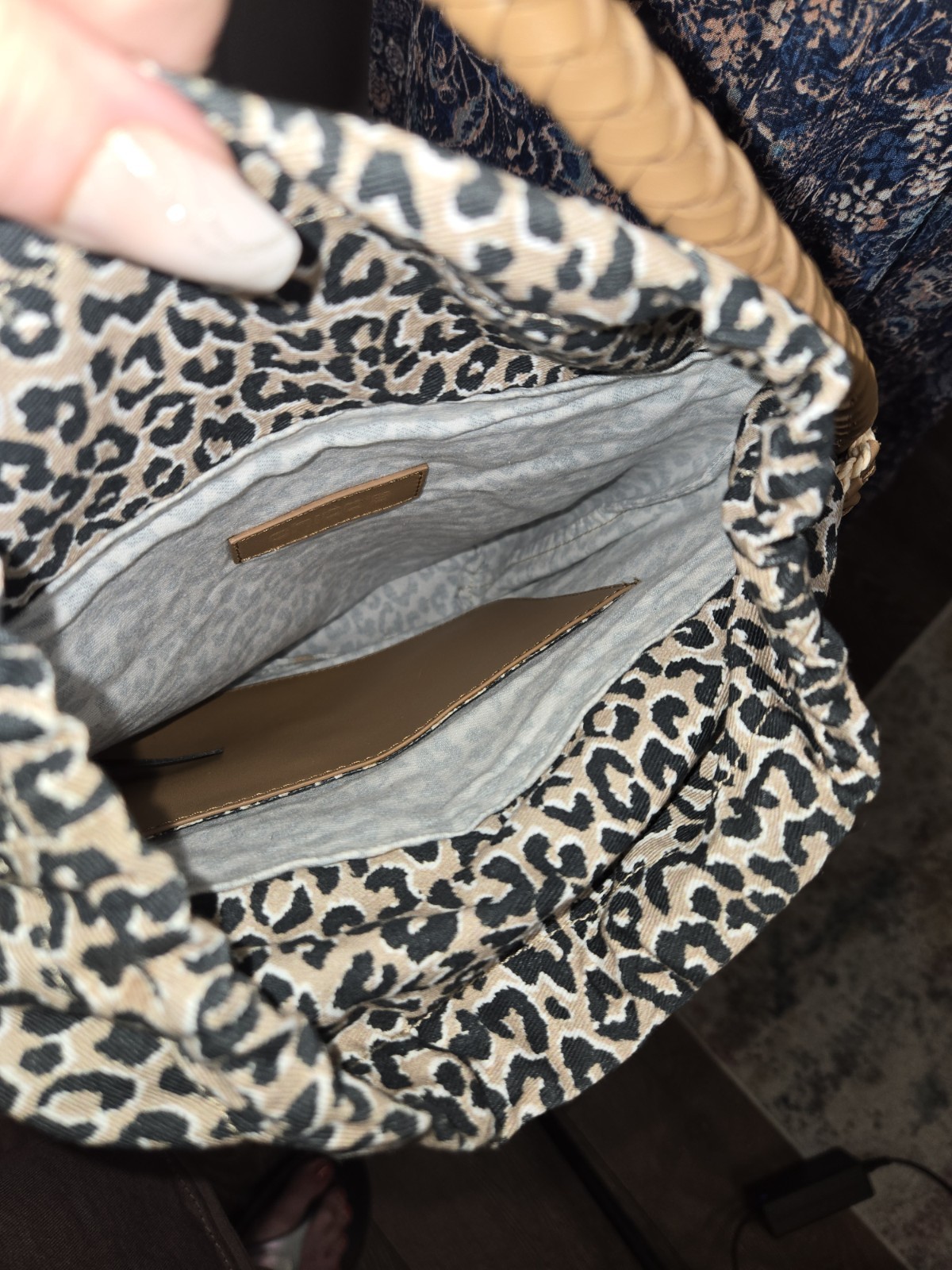 Chico’s Medium Beige/Tan bucket bag Animal Print Lined Fringe Tassel Drawstring