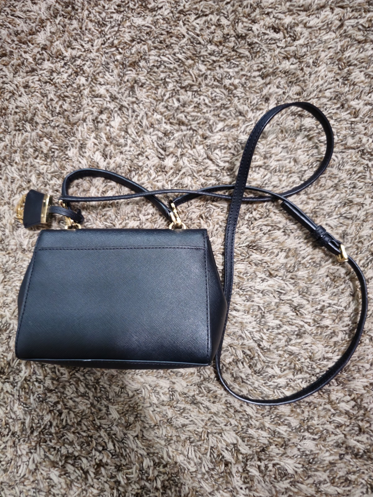 Michael Kors Black Small Solid Crossbody Bag. (AUTHENTIC)
