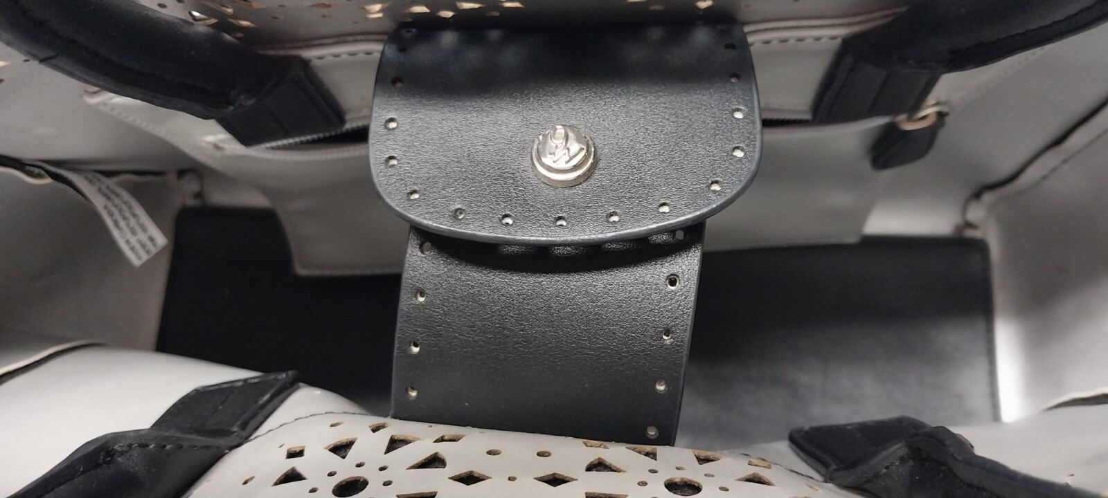 Nine West Black Tote Bag Purse Shoulder Strap Handles Carry All Magnetic Button