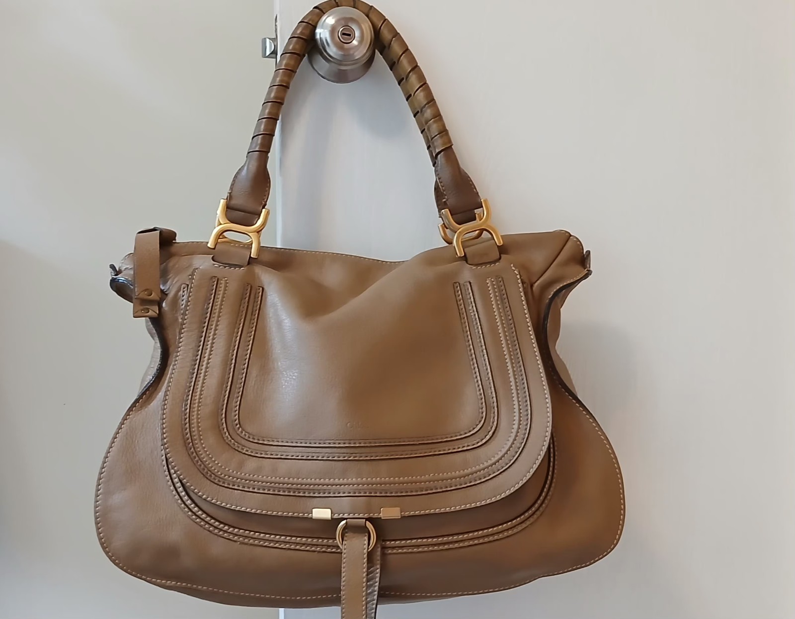 Auth Large Chloe Leather Marcie Hobo Shoulder Bag Satchel, Camel Tan Color