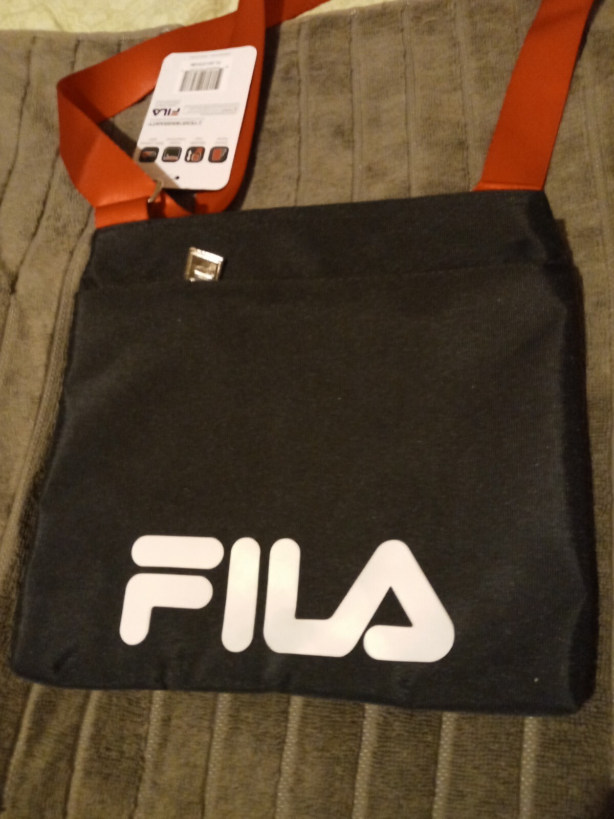 Fila Shoulder Bag With Adjustable Dtrap Black-Red Nylon Polyester MSRP $30