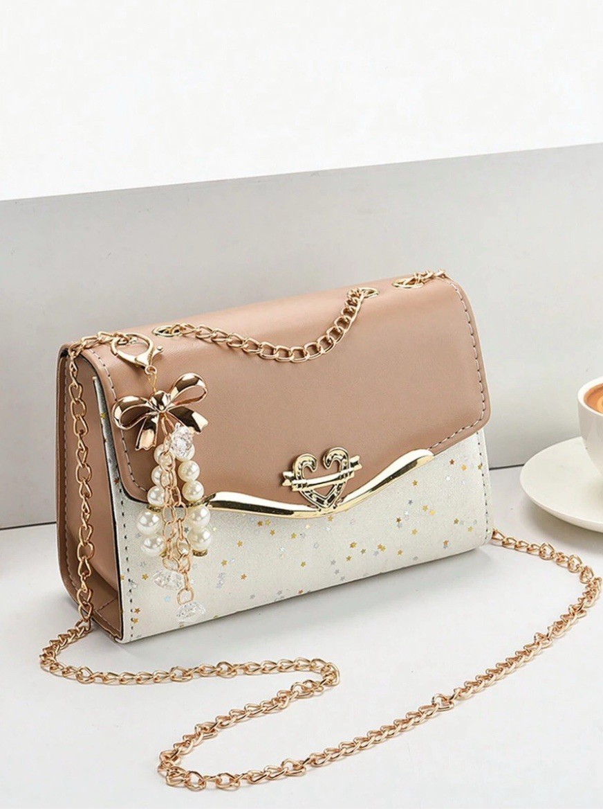 Women’s Beige & White Colorblock Crossbody Bag, Clasp, Gold Chain, Pearl
