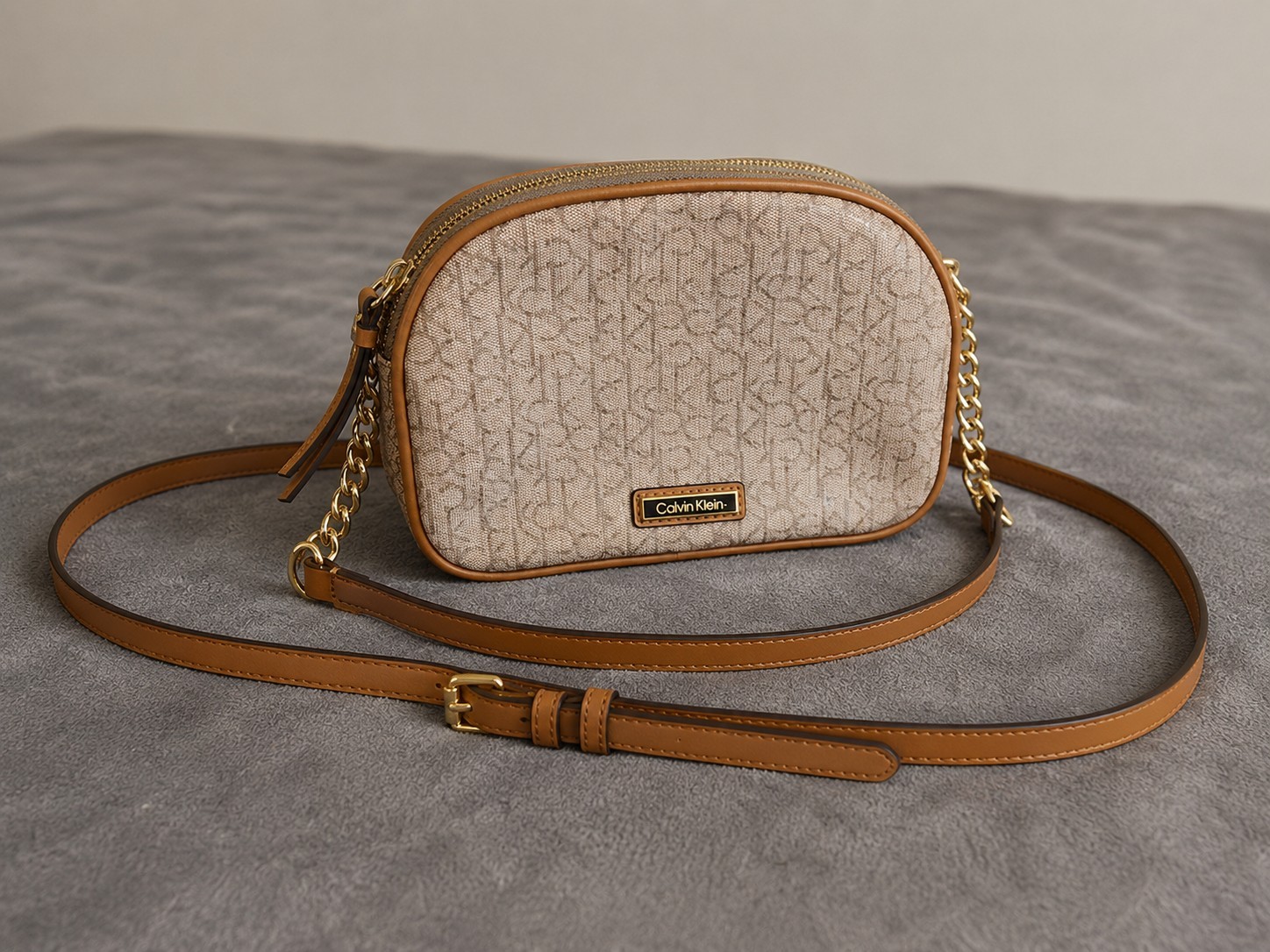Calvin Klein Small Beige/Brown Monogram Crossbody Bag Zip Gold Chain Strap