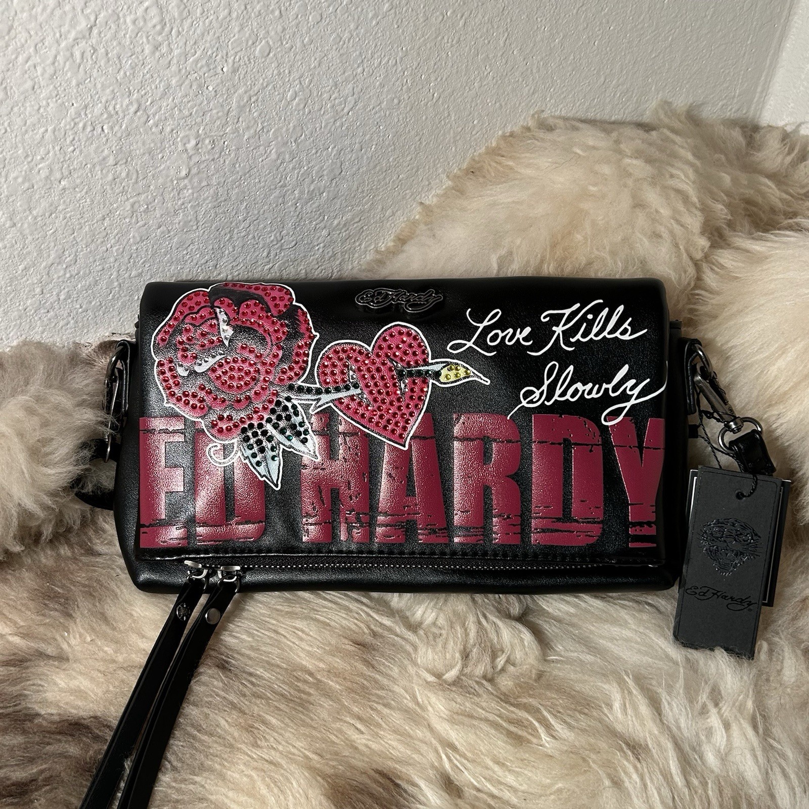 NWT Ed Hardy Foldover Crossbody Bag – Sparkling Rose & Heart