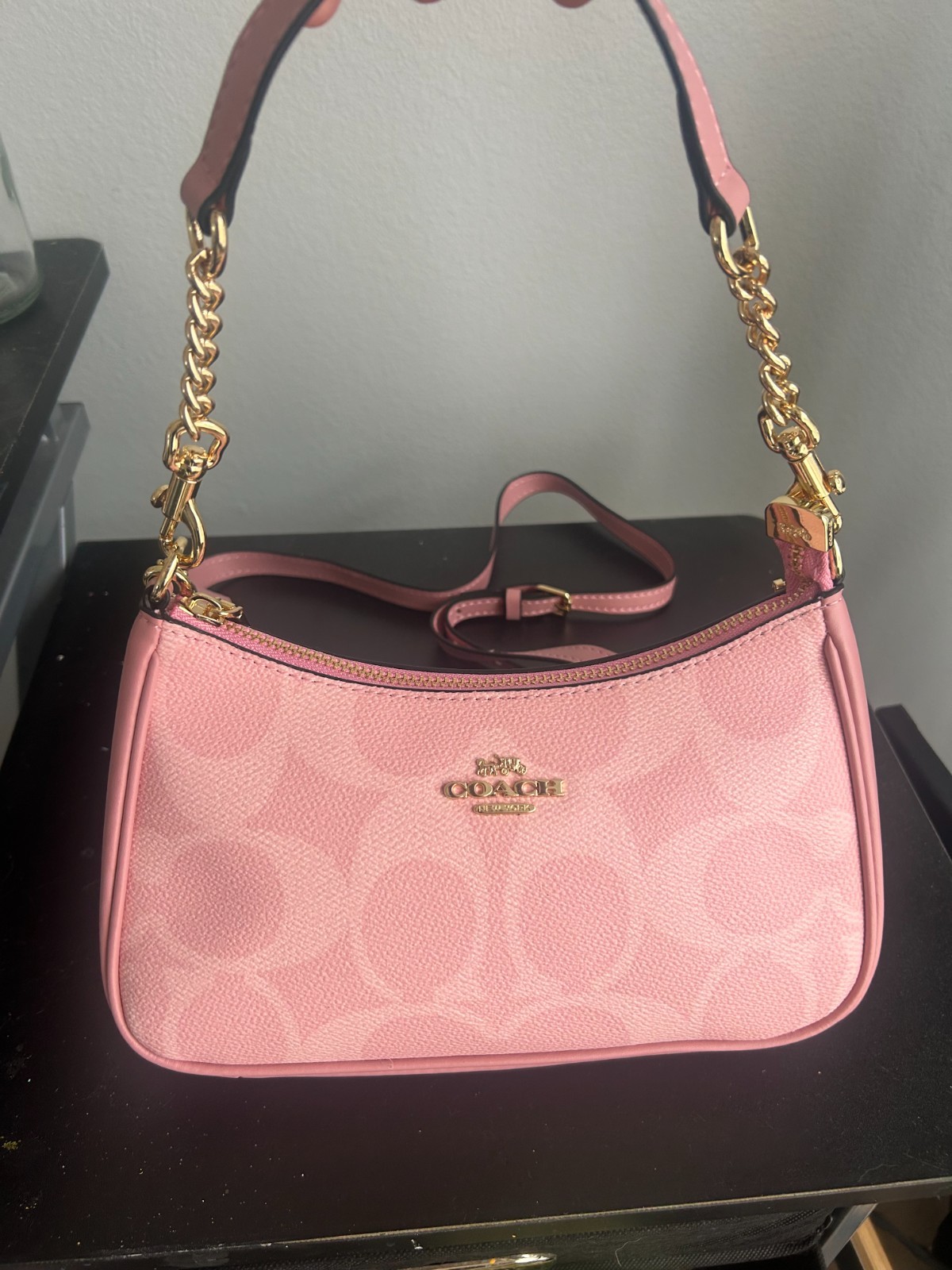 Teri coach shoulder bag in signature pink with gold hardware and both straps