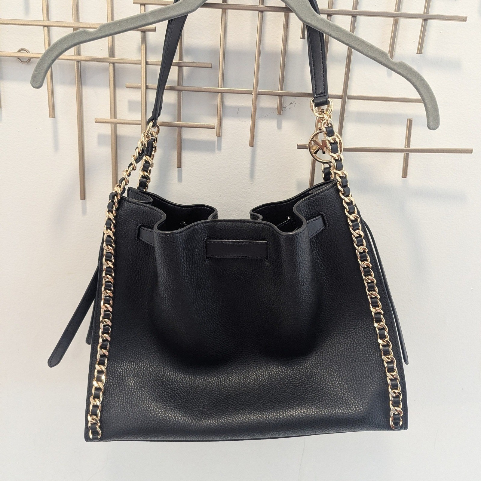 Michael Kors Mina Black Leather Chain Shoulder Bag Satchel Structured Classic