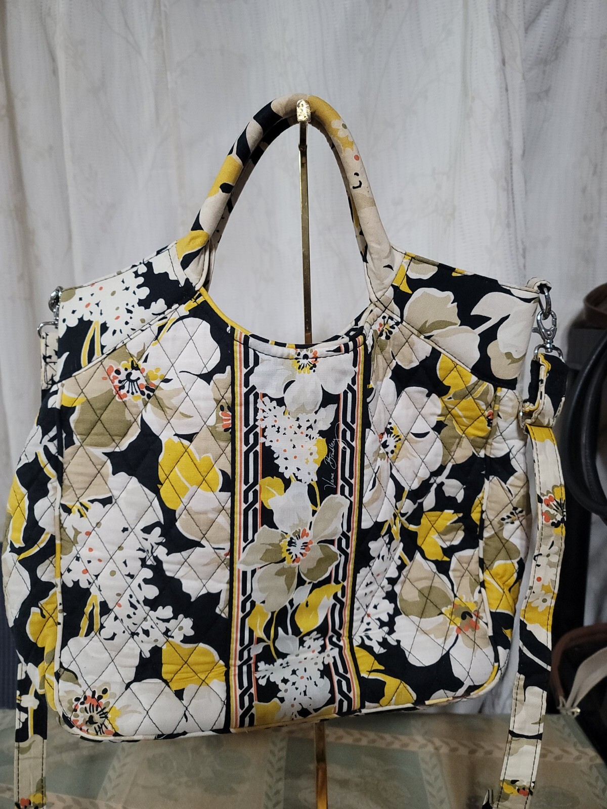 VERA BRADLEY TWO WAY TOTE DOGWOOD purse Crossbody Shoulder- see descriptions