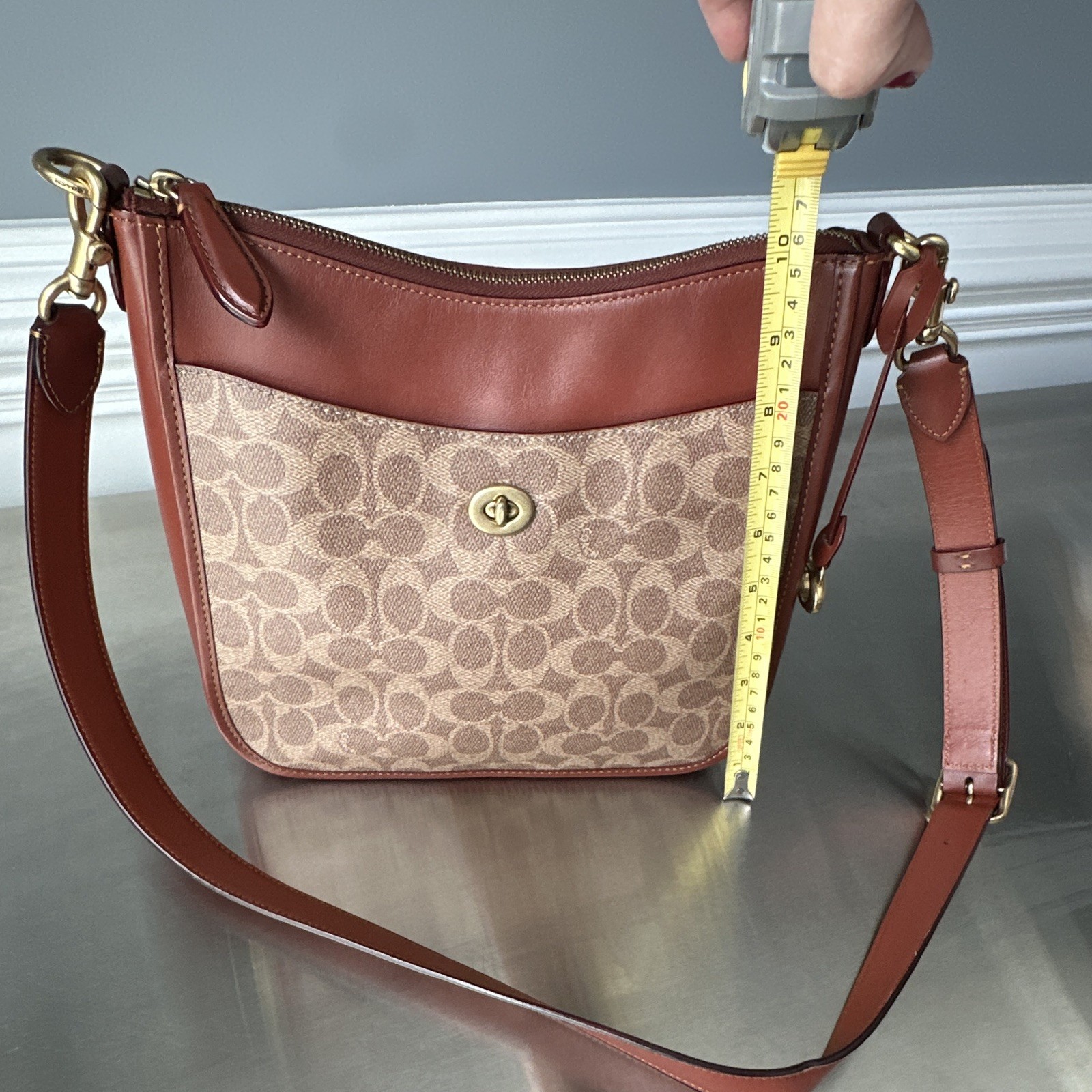 Coach Signature Crossbody Bag Logo Medium Brown Rust C8487 Zip Turn Lock