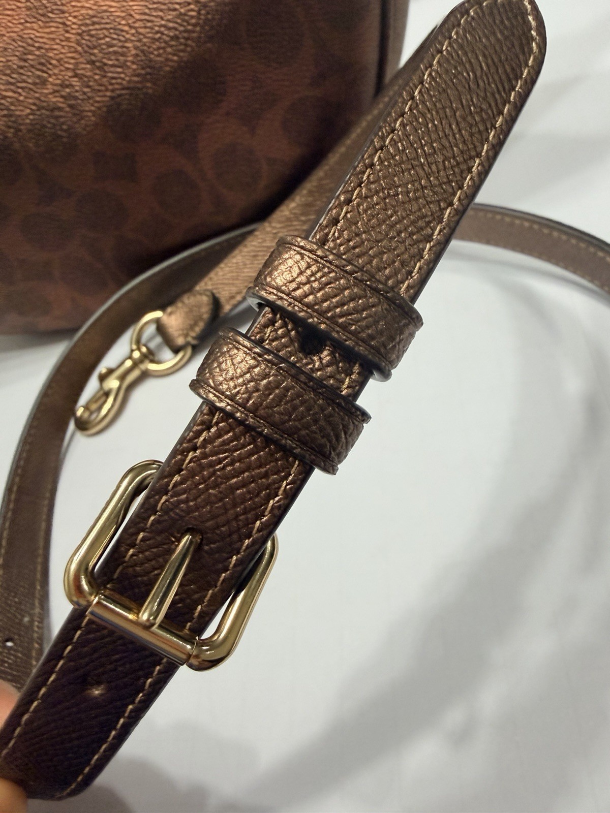 Coach Aria Shoulder Bag In Signature Canvas Brown/Copper With Matching Wallet