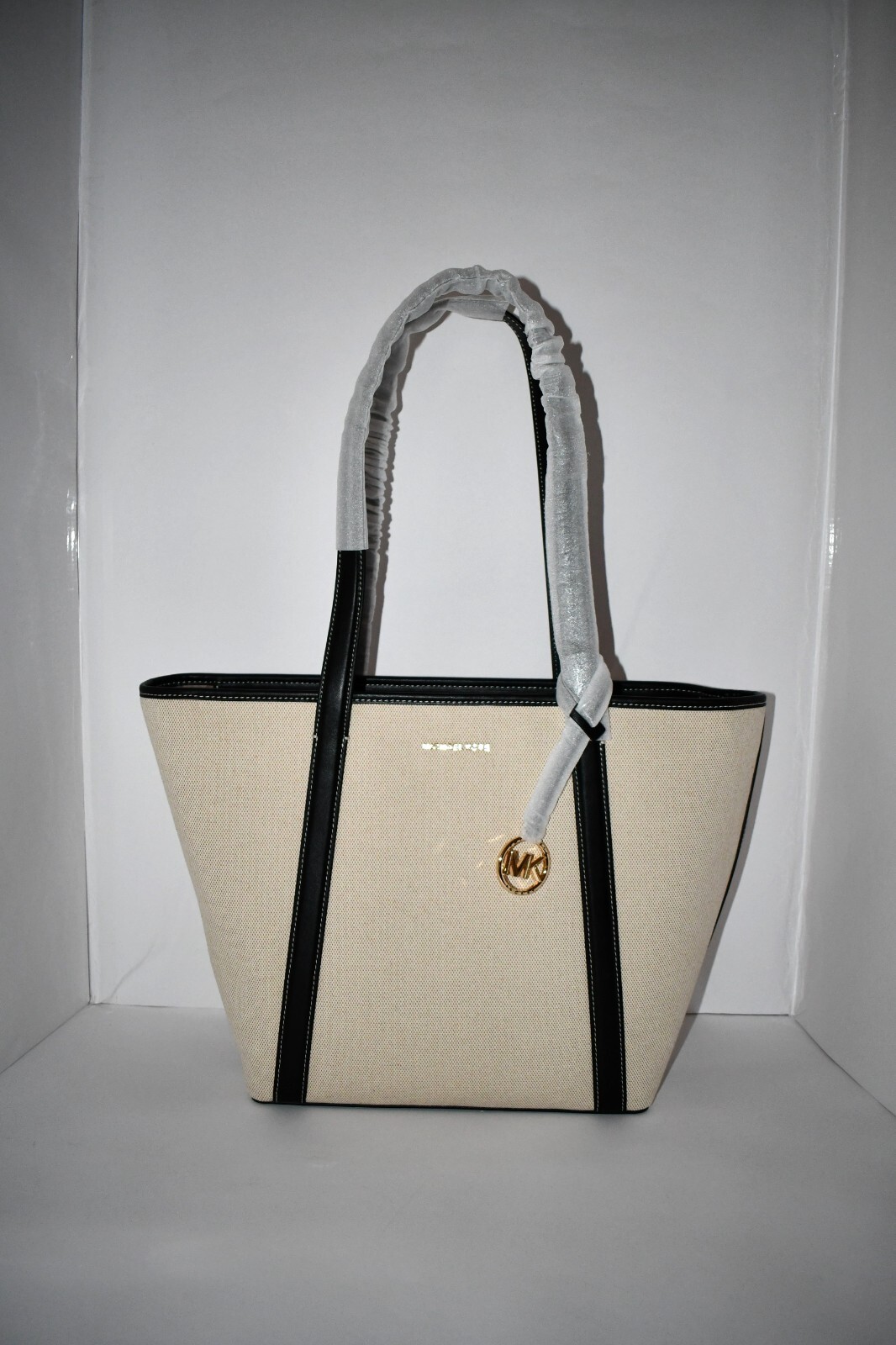 Michael Kors Jet Set Canvas Travel Large Tote Bag in Natural Black #30S4GTVT7C N