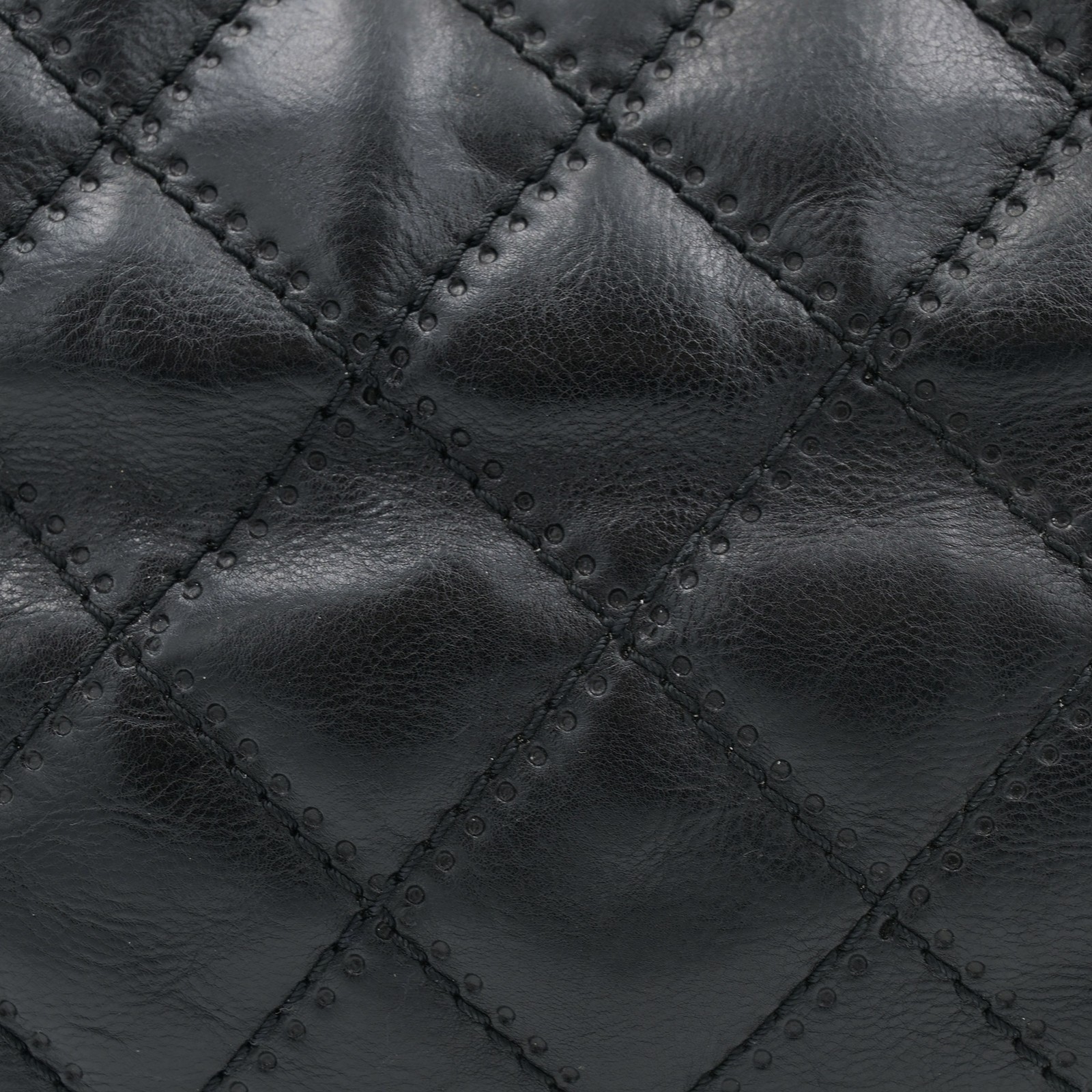 Chanel Medium Retro Chain Tote in Black Quilted Leather w/ CC Turn lock
