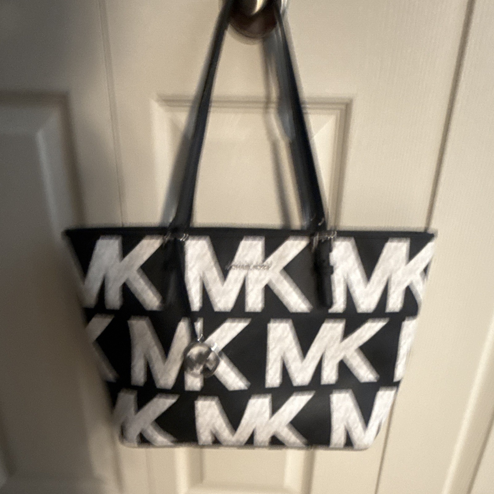 Michael Kors X-Large Black/White Logo Tote