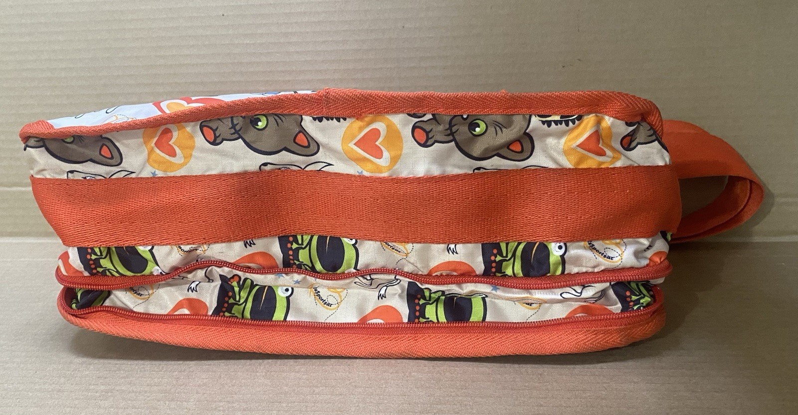 LeSportsac Animals Crossbody Shoulder Bag & Pouch Orange Frog Cat Deer Toons
