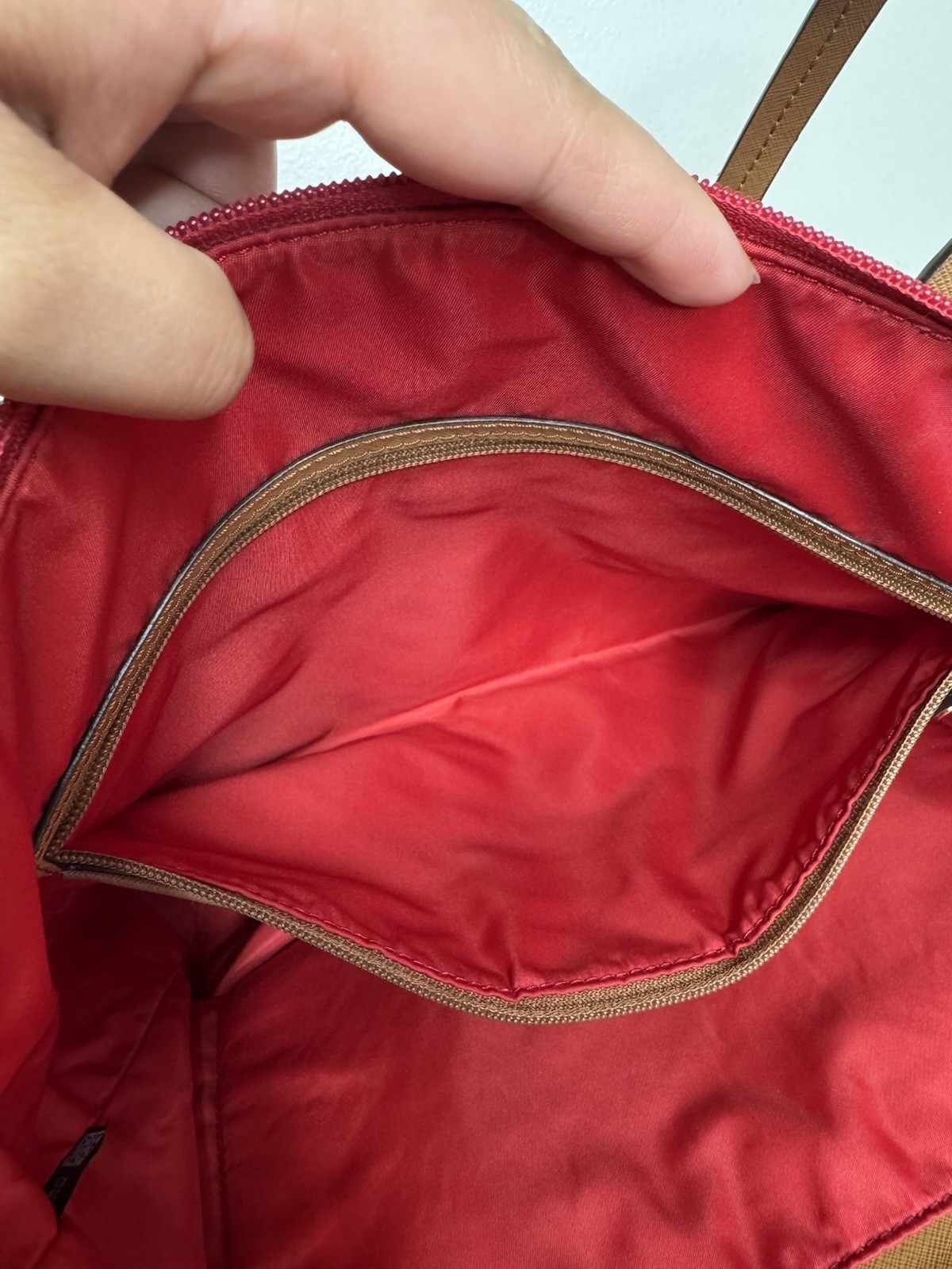 Michael Kors Red Solid Trapezoid Tote Shoulder Bag Brown Straps Zip Gold