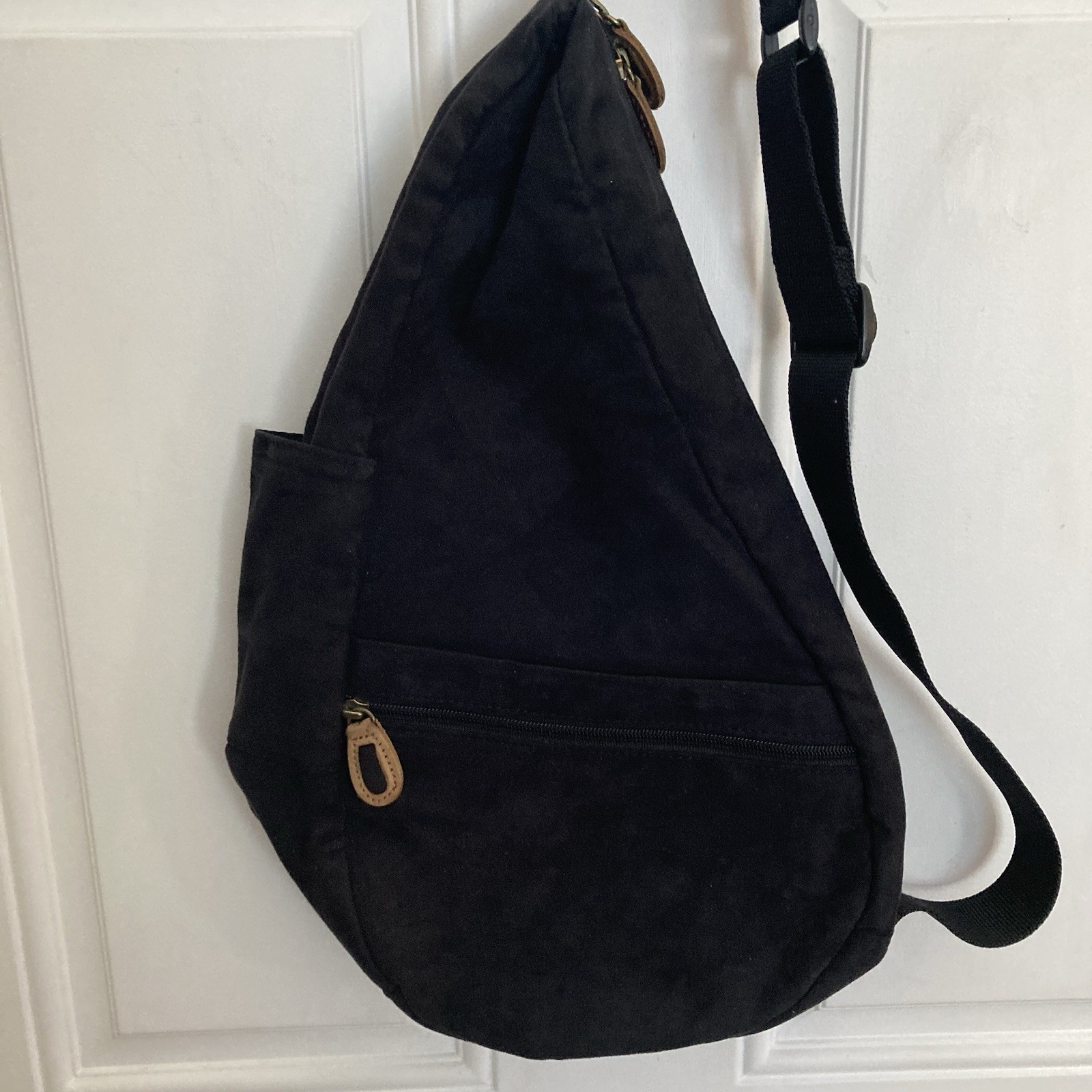 Vtg LL Bean AmeriBag Healthy Back Sling Backpack Black Microsuede 17” x 12”