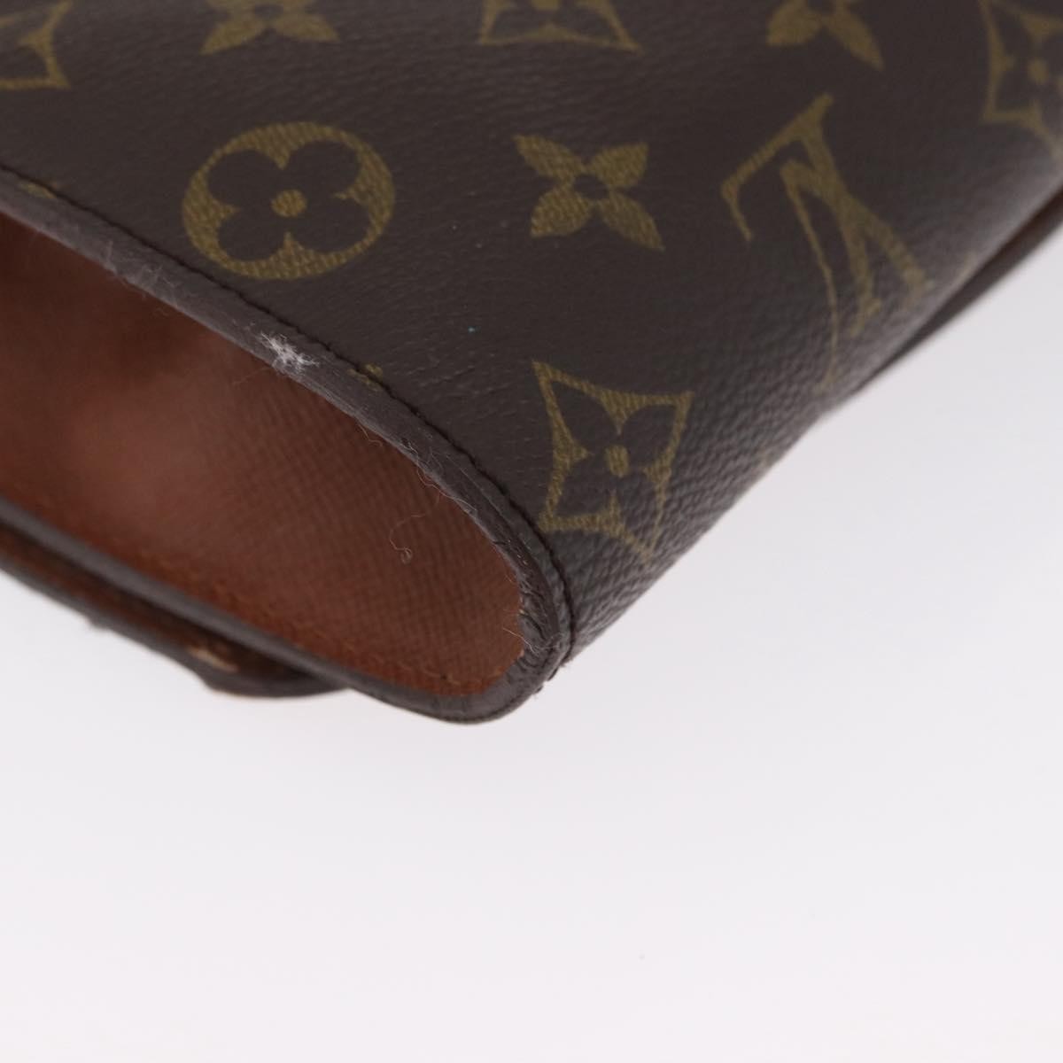 LOUIS VUITTON Monogram Bordeaux 27 Shoulder Bag M51797 LV Auth BA11255