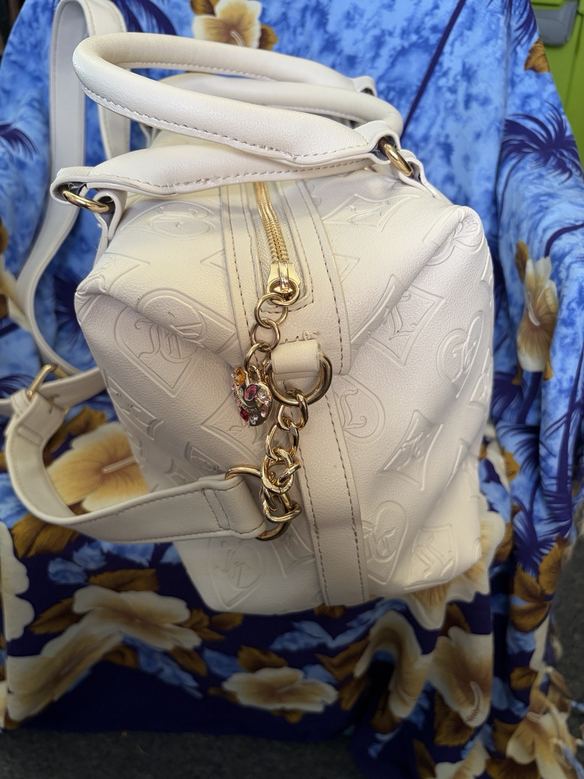 Juicy Couture Glizted Out Satchel Bag Crystal