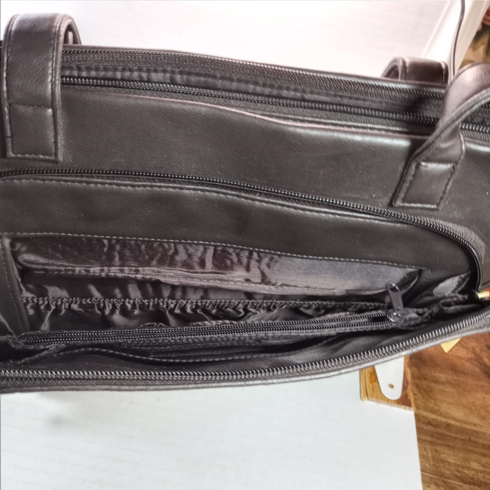 Worthington leather double strap shoulder bag