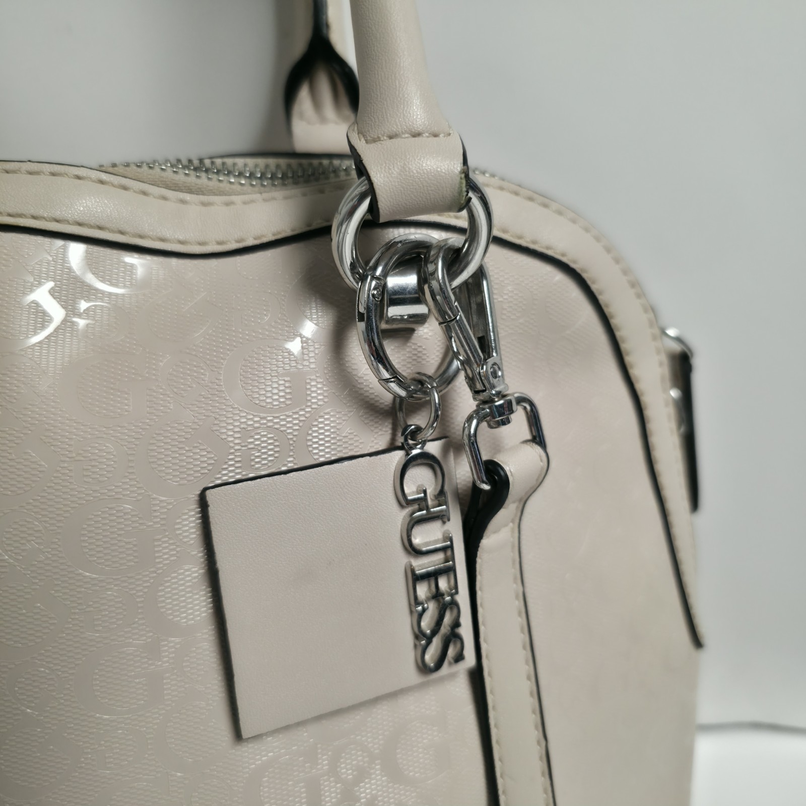 GUESS Light Pink Faux Leather Satchel Handbag Crossbody Bag Logo Plate Charm