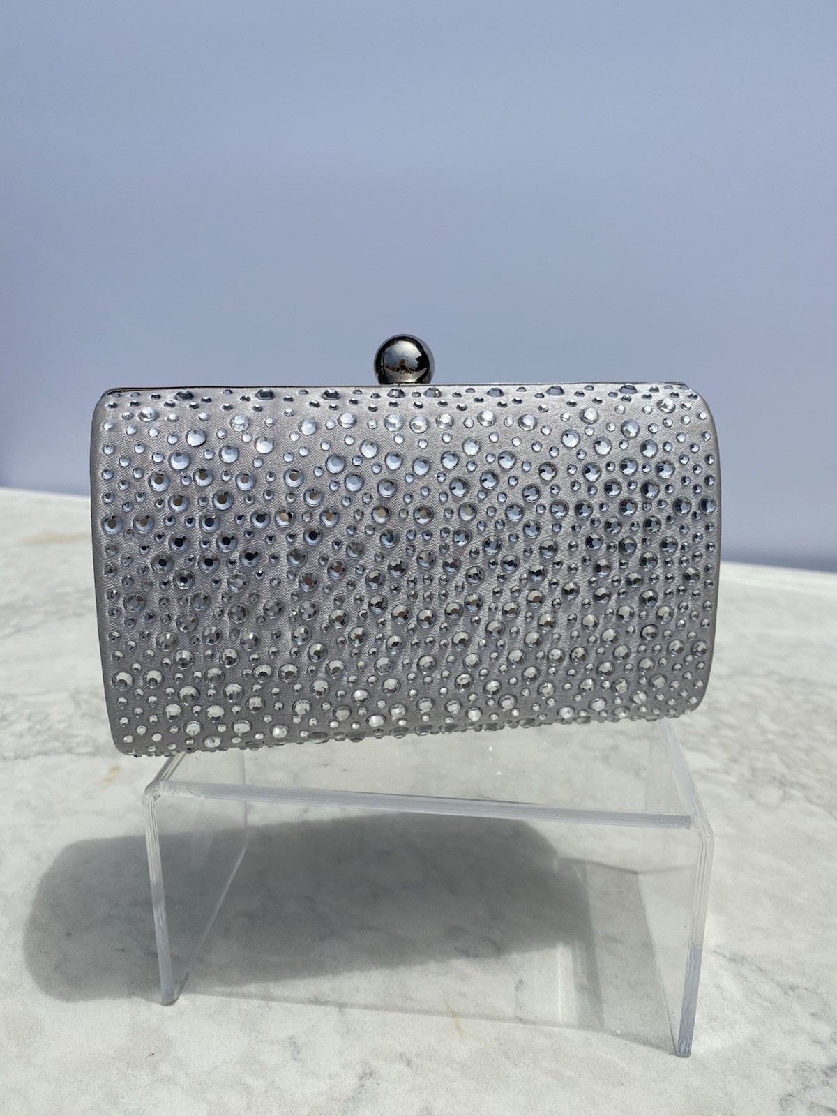 Camille La Vie Satin Silver Hard Case Rhinestones Clutch/Chain Handbag