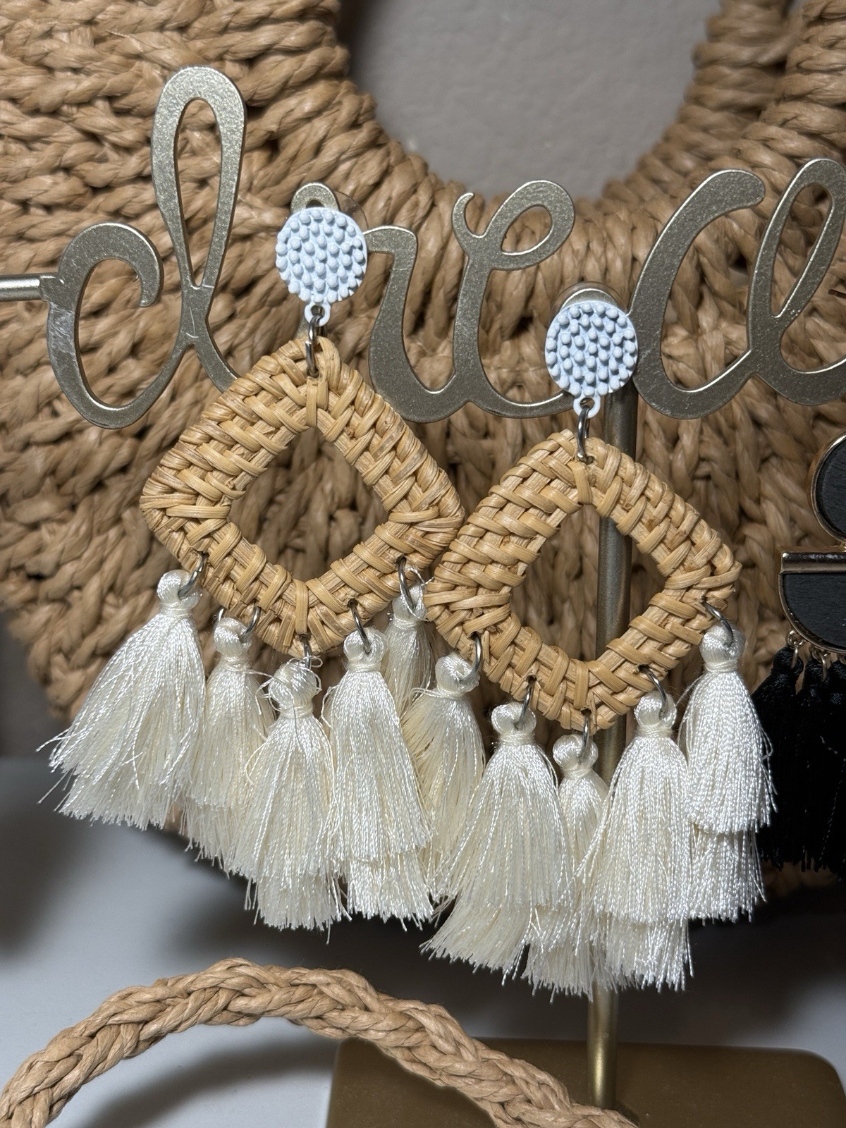 Straw Hobo Crossbody Beach Purse Weave with Three Pairs of Earrings Dream Stand