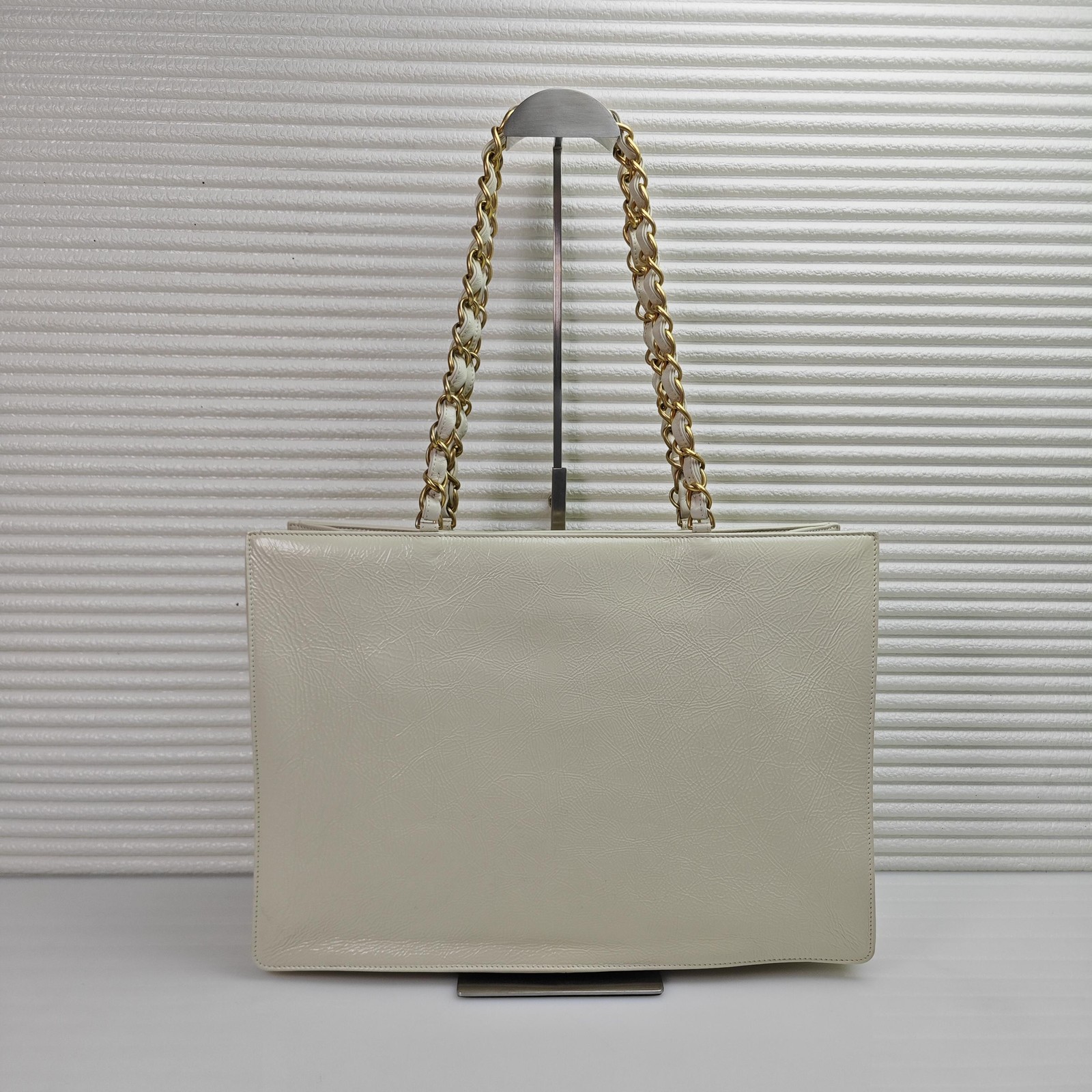 Authentic Chanel Calfskin Tote White Gold-Tone eBay AG