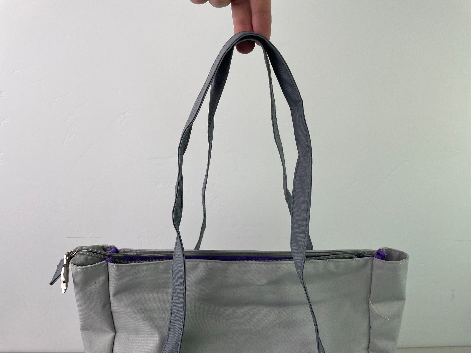 Young Living Essential Oils Seed to Seal Messenger Tote Bag w/ Pouch + more NEW